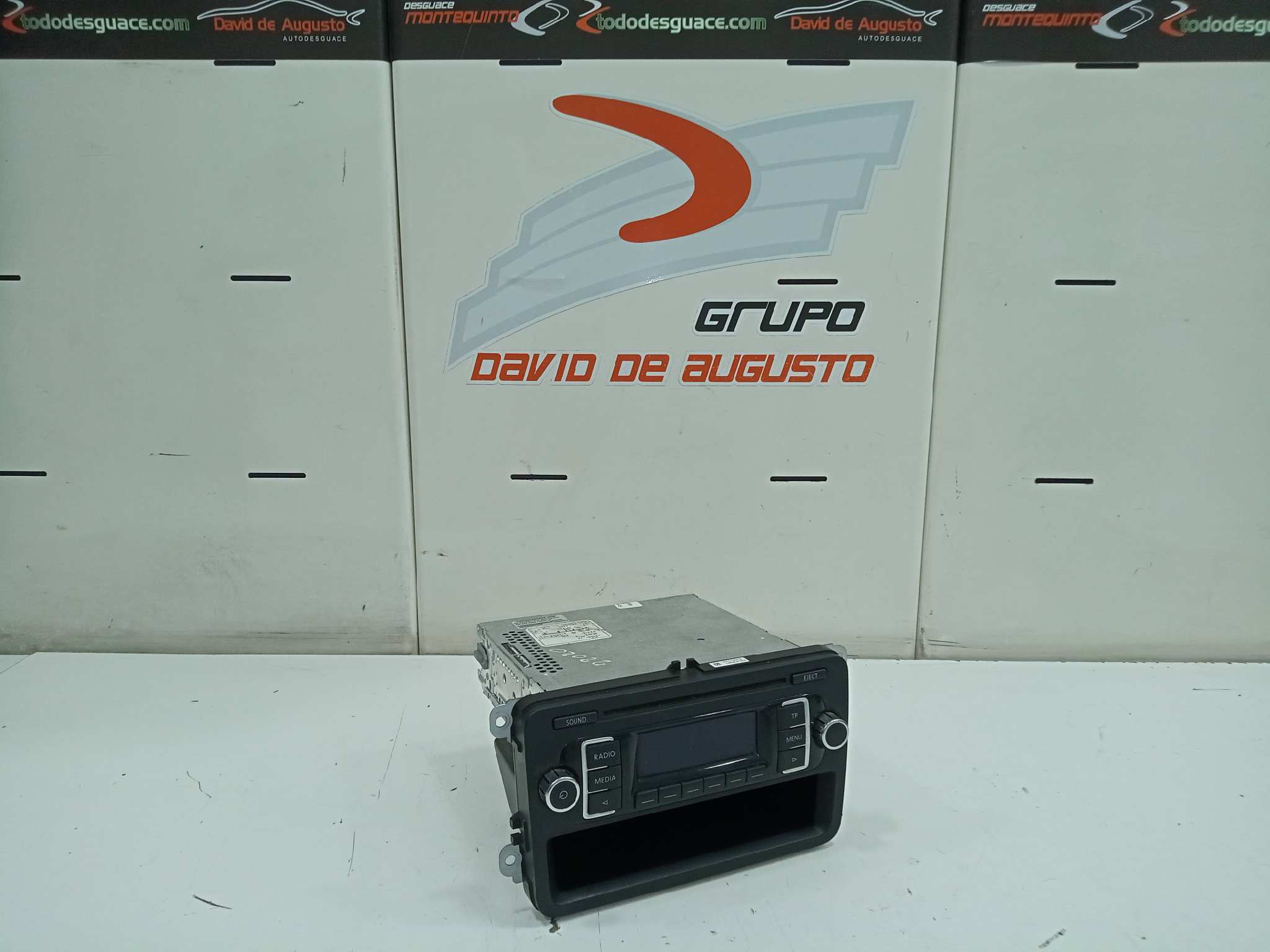  sistema audio / radio cd   volkswagen polo (6r1) advance 1.2 12v