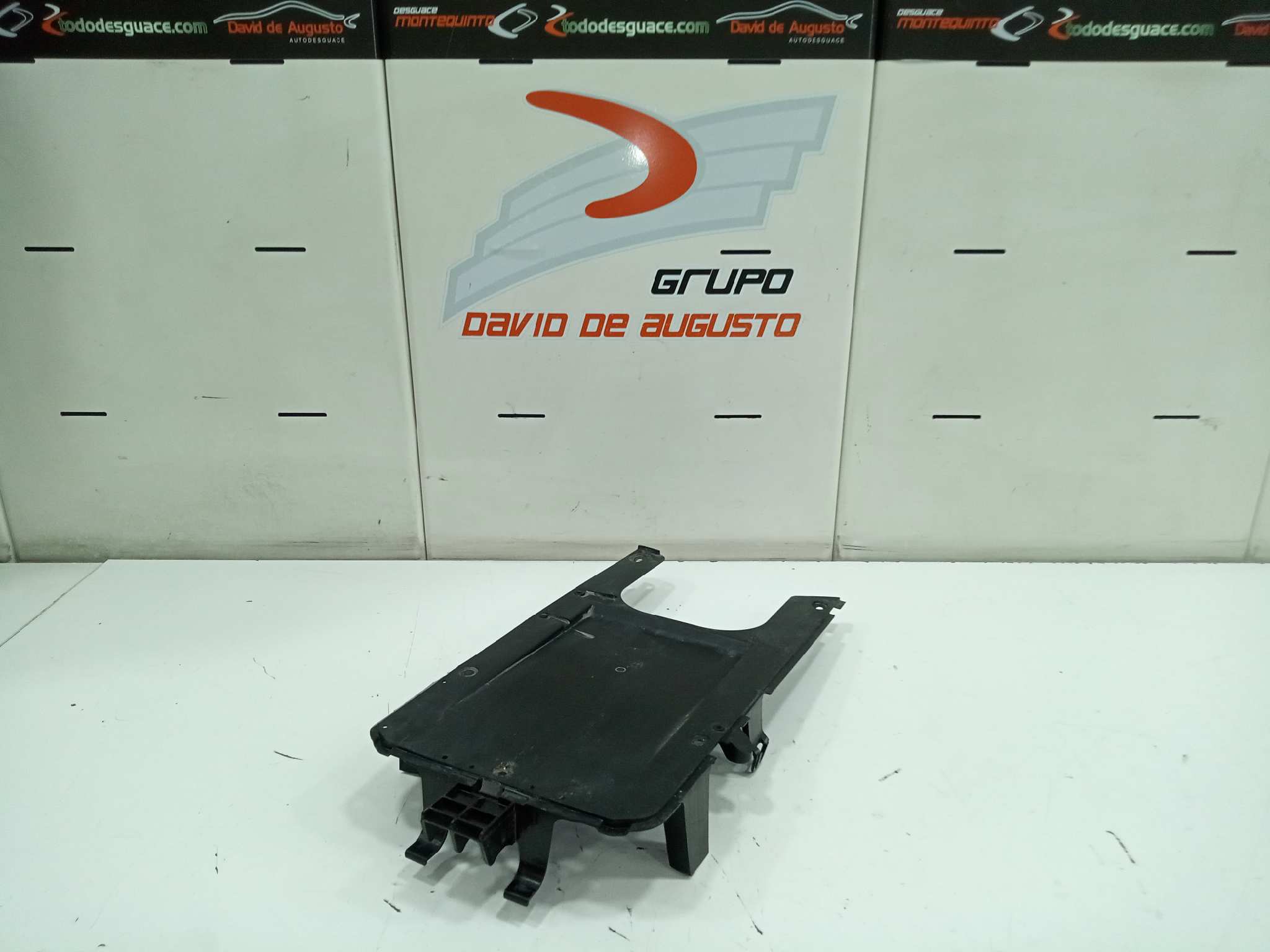  protector inferior   honda pcx 125 pcx 125 125 cm3 - 8.6 kw