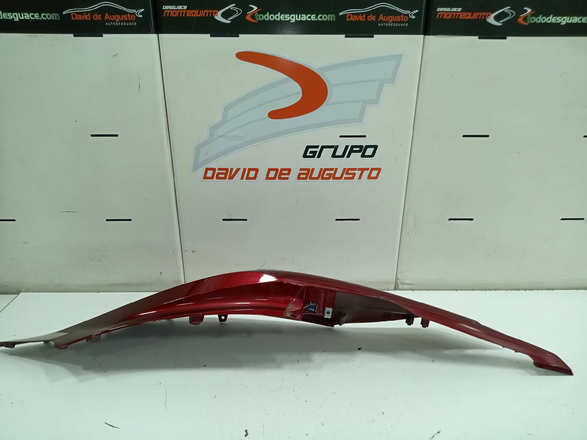  carcasa derecha   honda pcx 125 pcx 125 125 cm3 - 8.6 kw