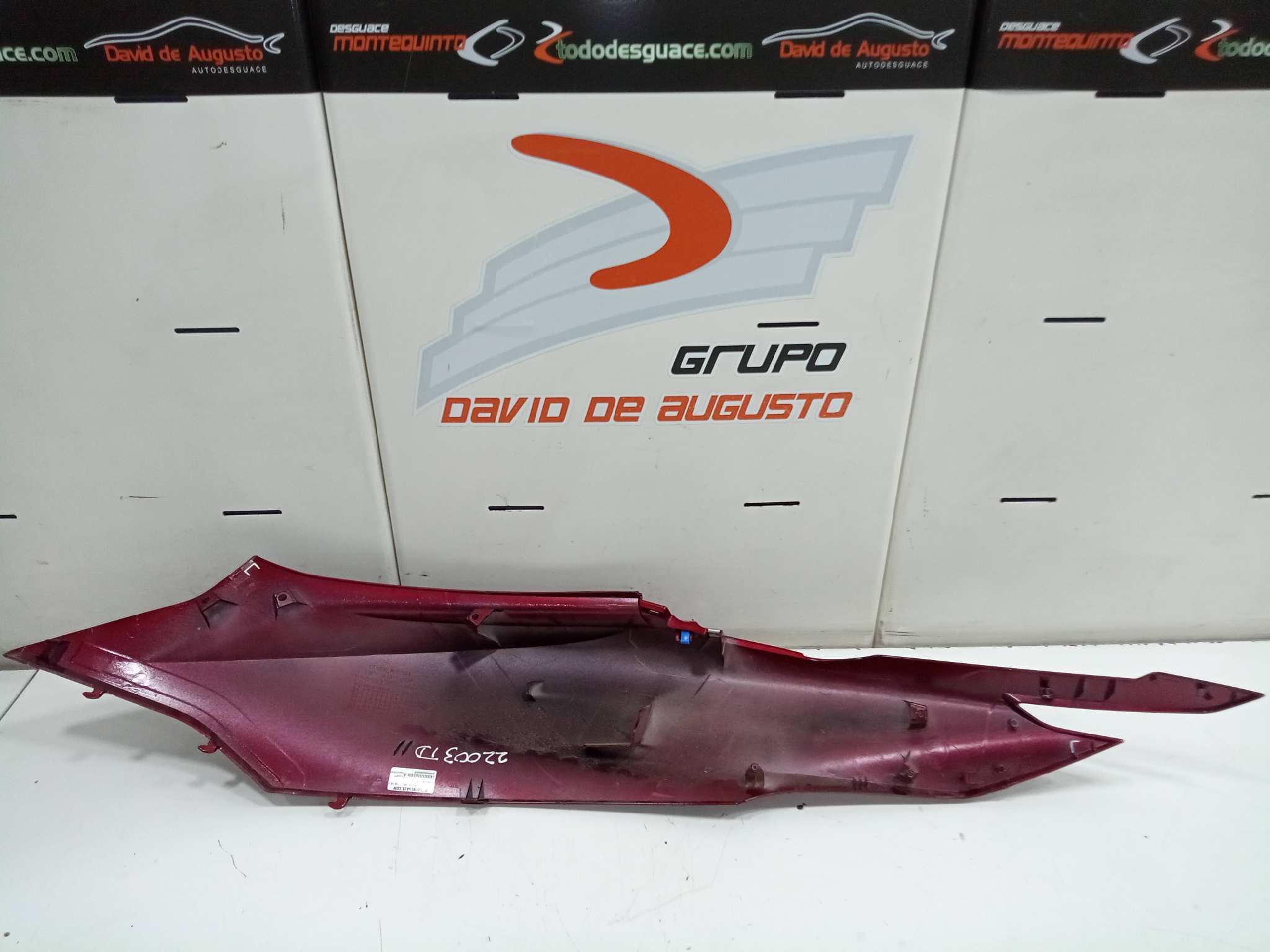  carcasa derecha   honda pcx 125 pcx 125 125 cm3 - 8.6 kw