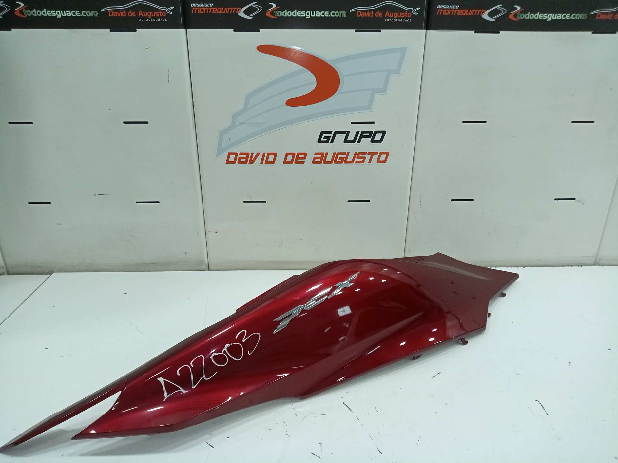  carcasa derecha   honda pcx 125 pcx 125 125 cm3 - 8.6 kw