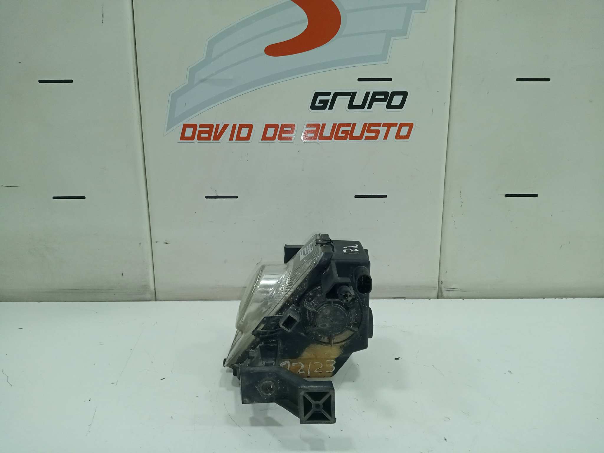  antiniebla delantero izquierdo   opel zafira b cosmo 1.9 16v cdti cat (z 19 dth / lrd)