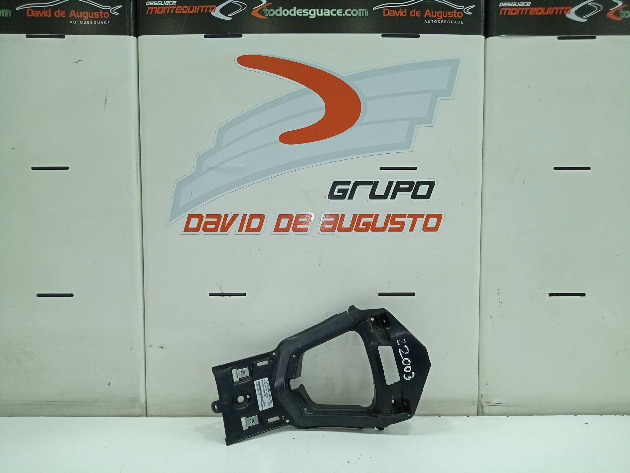  guarnecido central   honda pcx 125 pcx 125 125 cm3 - 8.6 kw