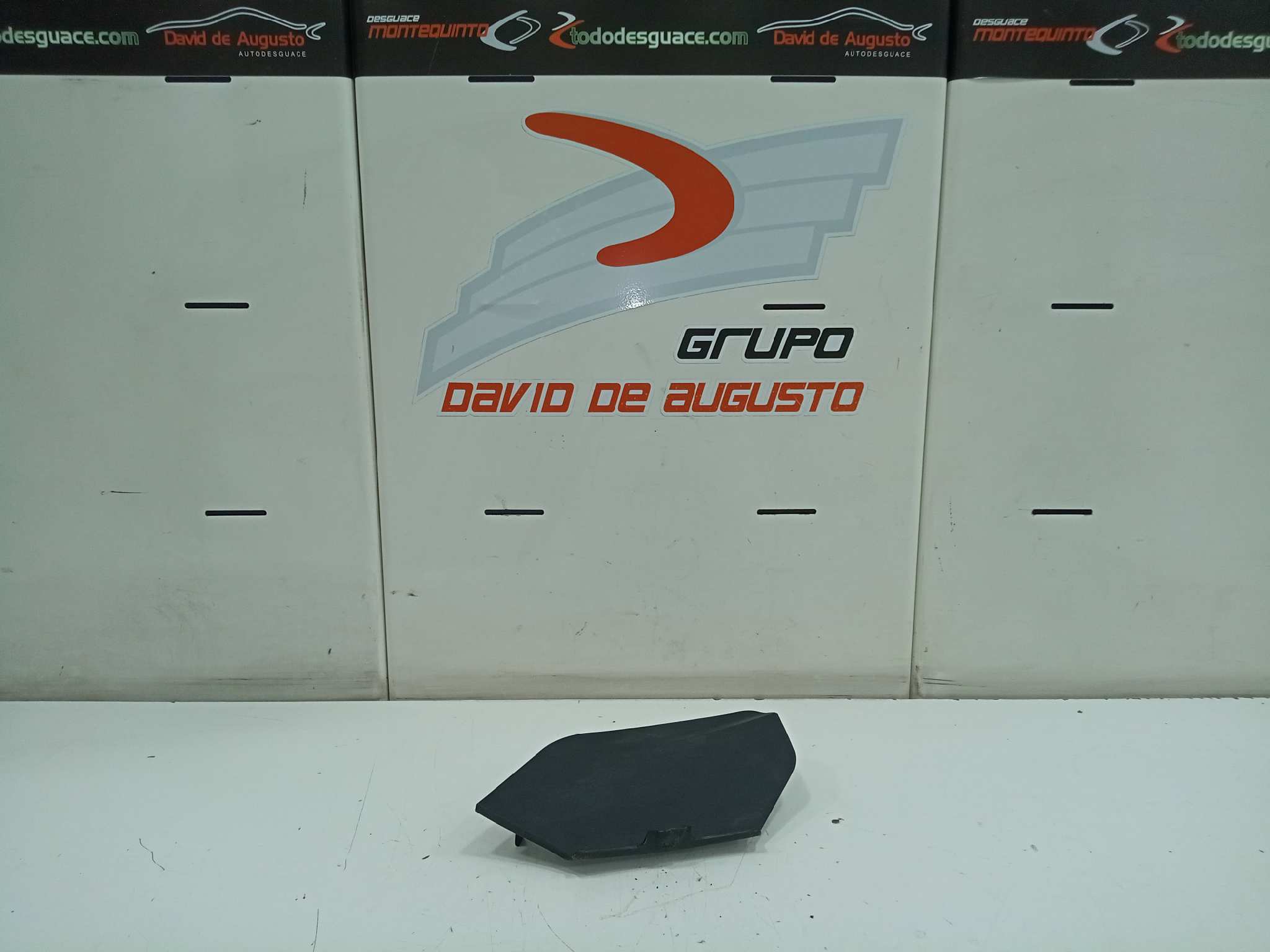  tapa caja fusibles   honda pcx 125 pcx 125 125 cm3 - 8.6 kw