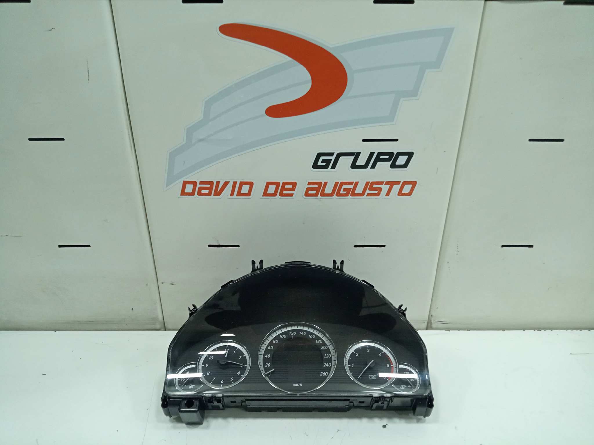  cuadro instrumentos   mercedes clase e (w212) lim. 220 cdi blueefficiency (212.002) 2.1 cdi cat