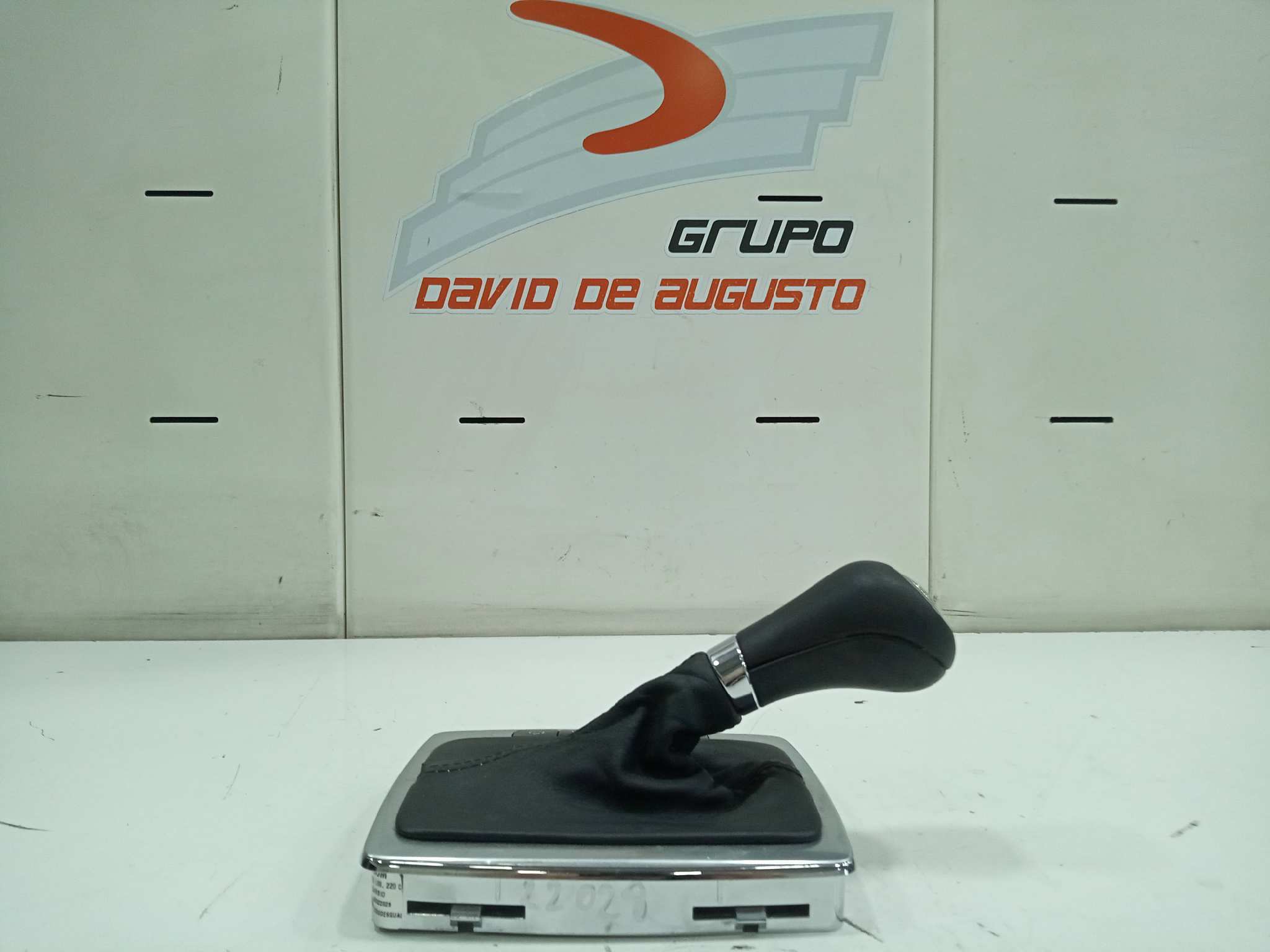  guarnecidos palanca cambio   mercedes clase e (w212) lim. 220 cdi blueefficiency (212.002) 2.1 cdi cat
