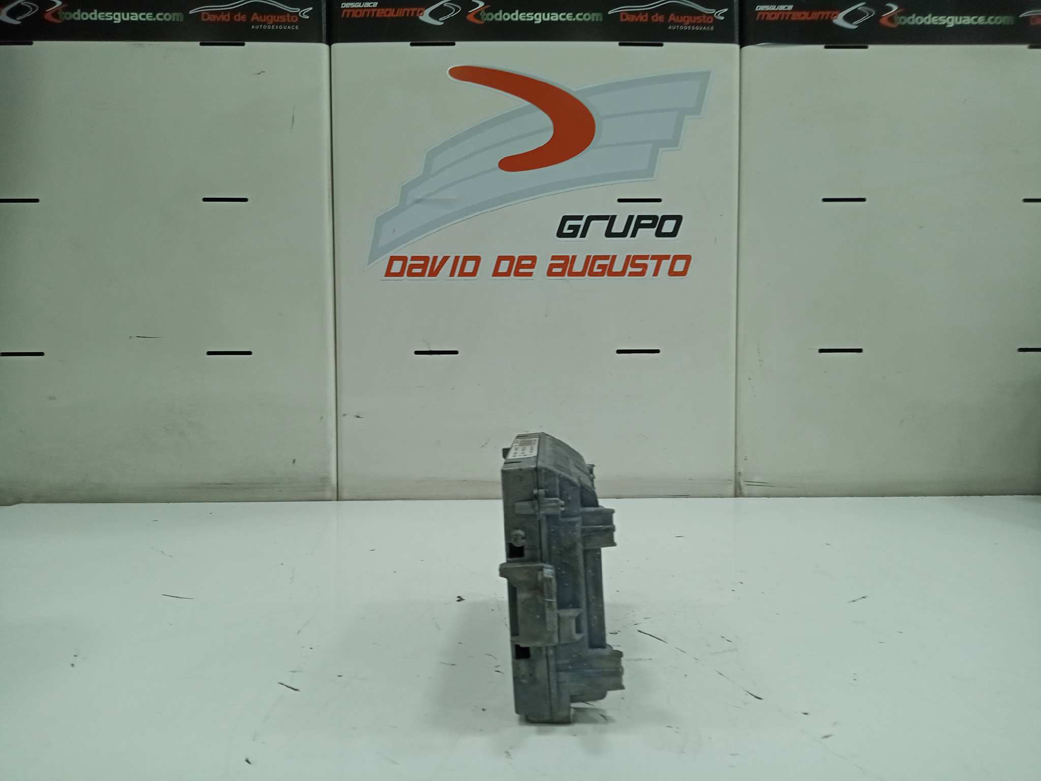  pantalla   mercedes clase e (w212) lim. 220 cdi blueefficiency (212.002) 2.1 cdi cat