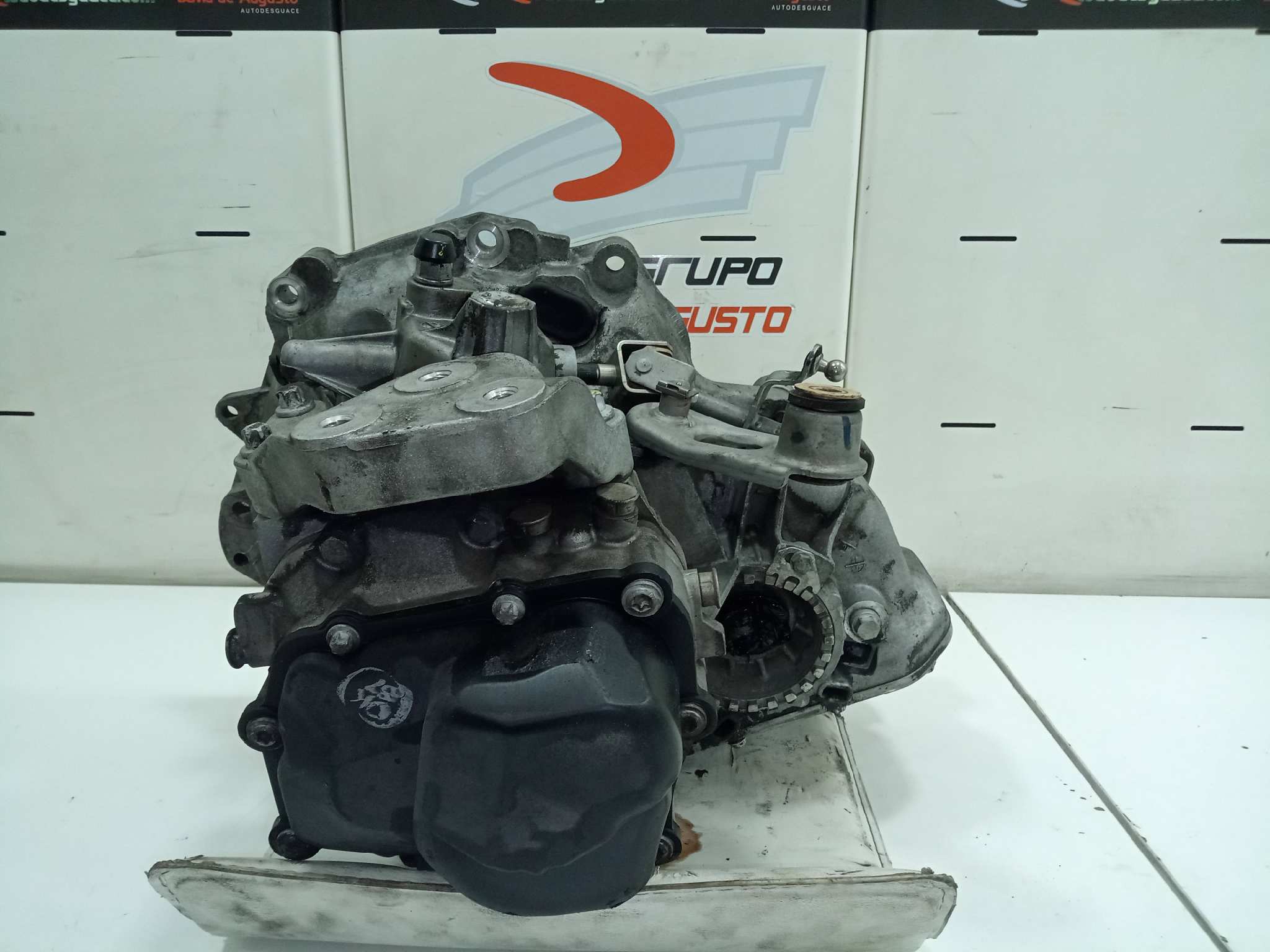  caja cambios   opel corsa d 111 years 1.3 16v cdti
