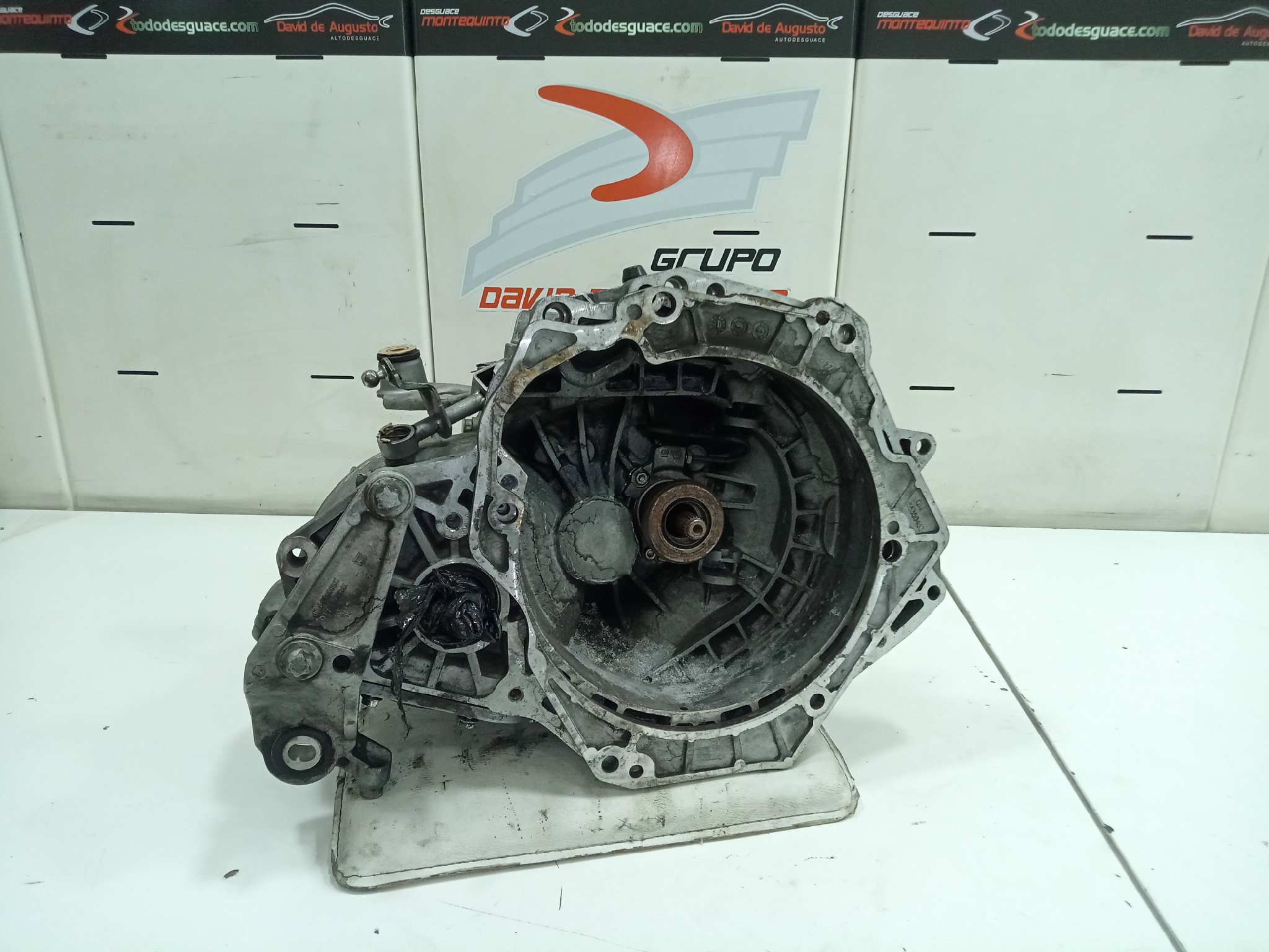  caja cambios   opel corsa d 111 years 1.3 16v cdti