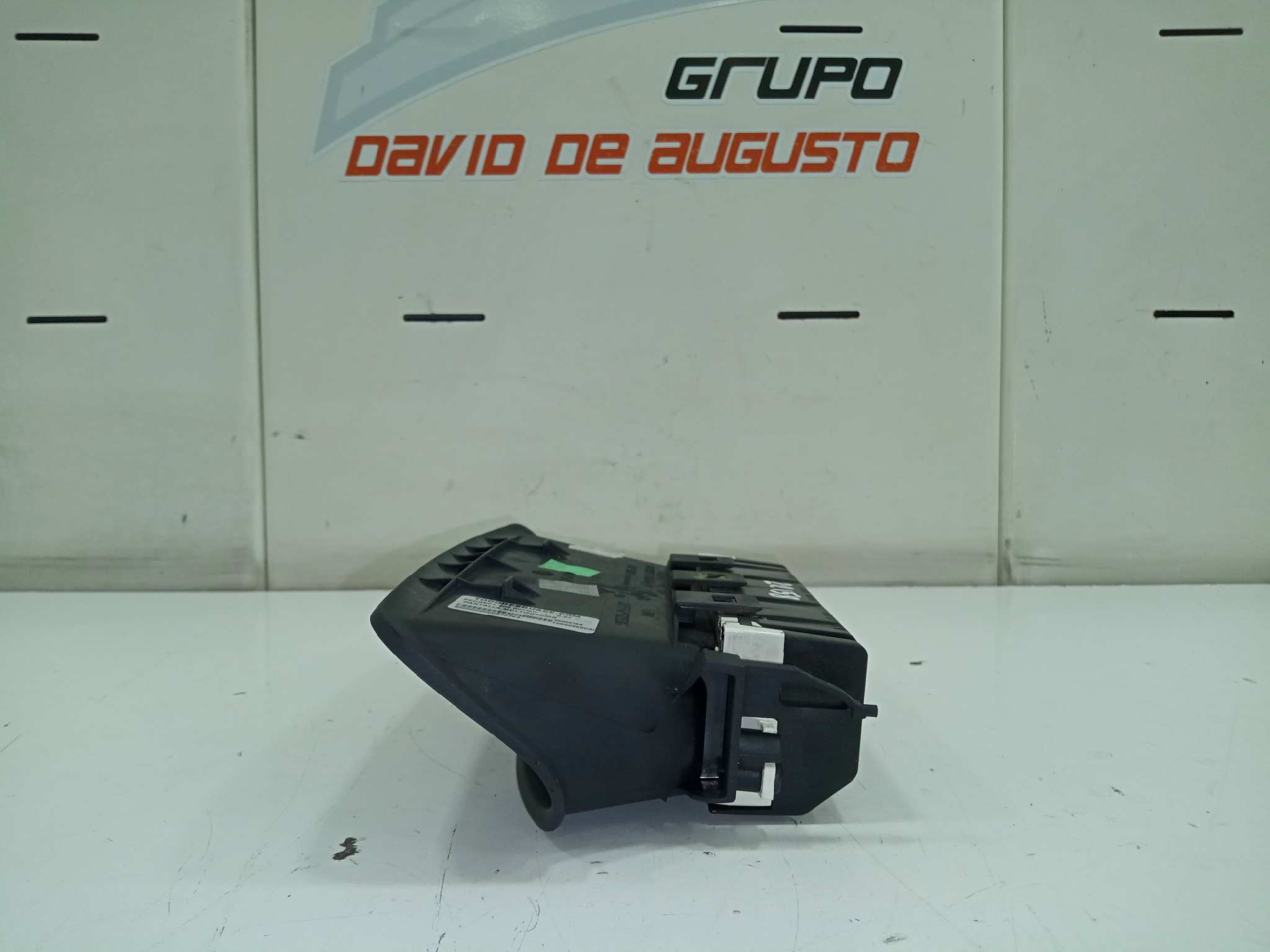  pantalla multifuncion   peugeot 308 confort 1.6 16v hdi fap