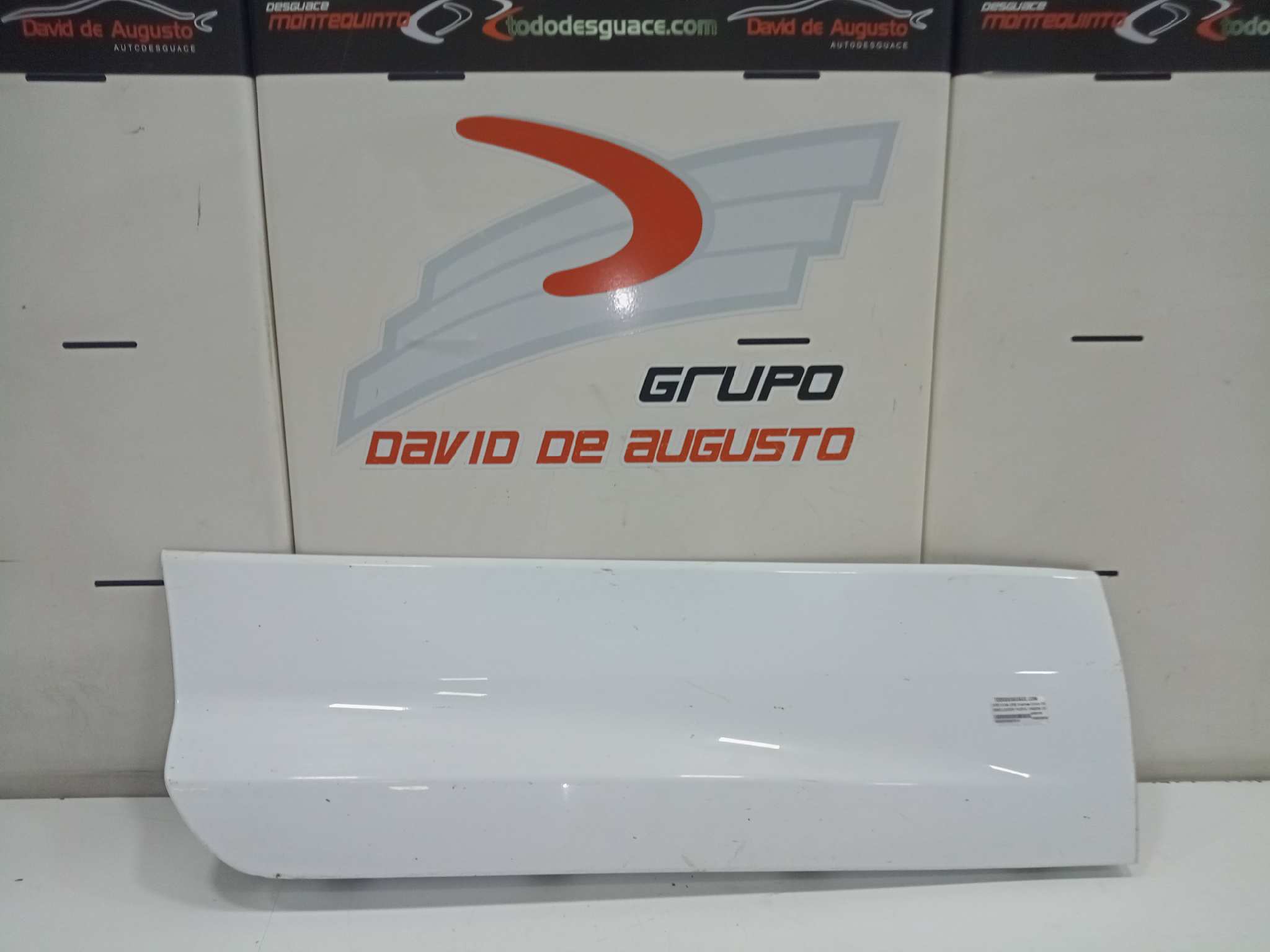  embellecedor puerta trasera derecha   ford kuga (cbs) business edition 2wd 2.0 tdci cat