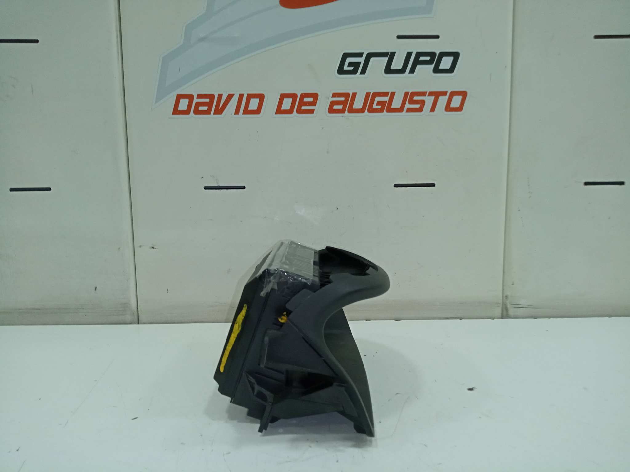  display central   opel antara cosmo 4x4 2.2 cdti cat (a 22 dm / lnq)