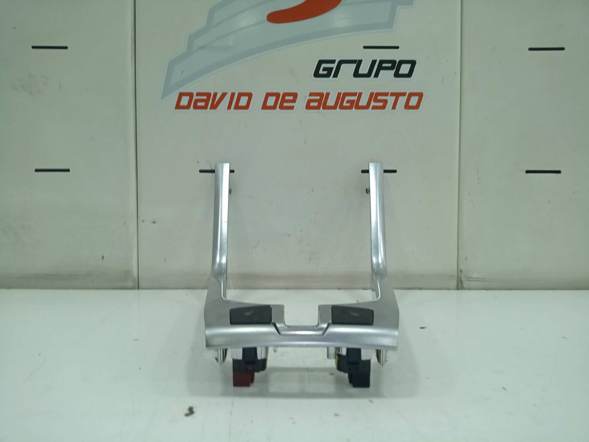  interruptor asiento calefactable   opel antara cosmo 4x4 2.2 cdti cat (a 22 dm / lnq)