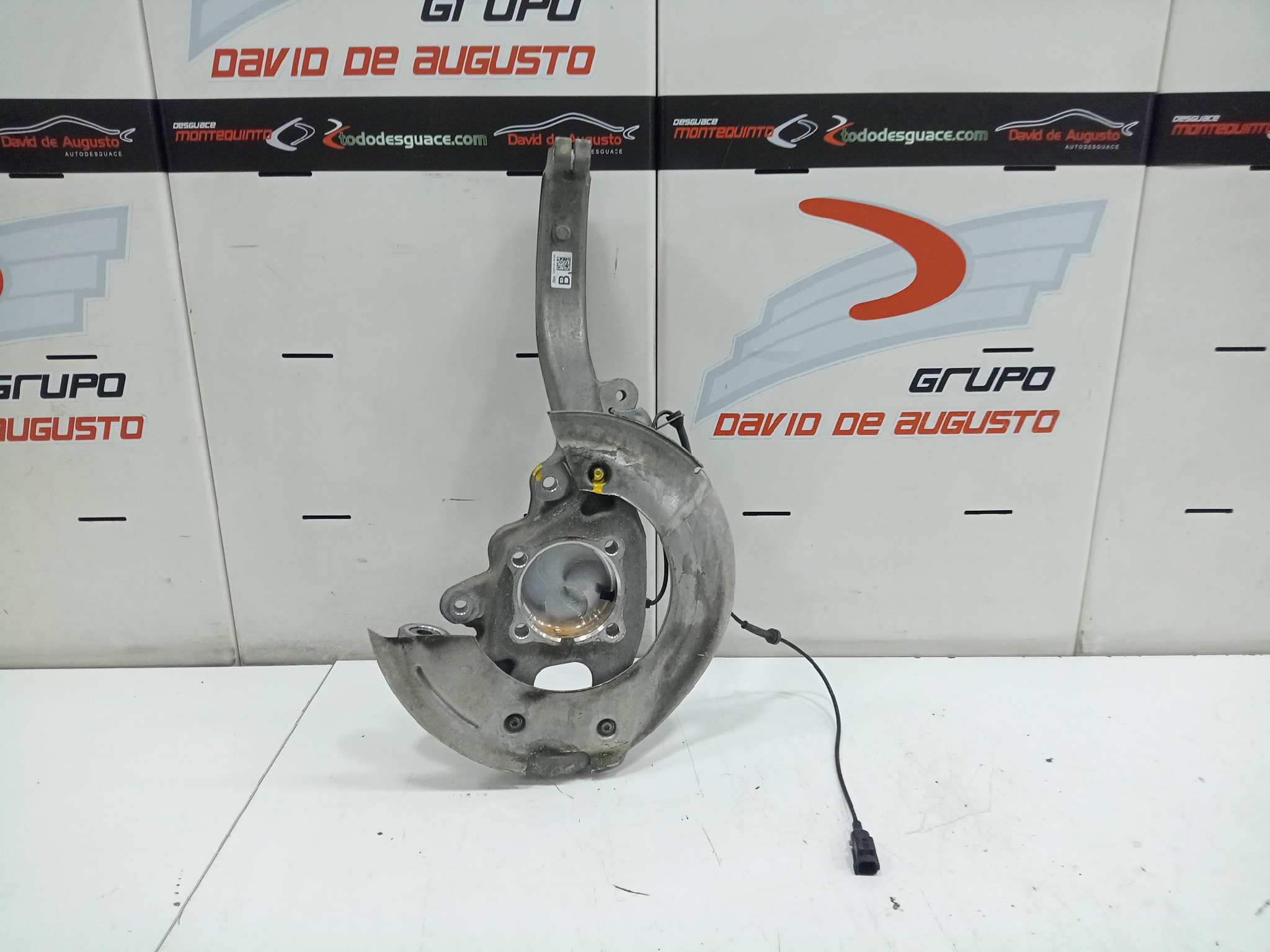 mangueta delantera derecha   jaguar xf portfolio 2.0 diesel cat