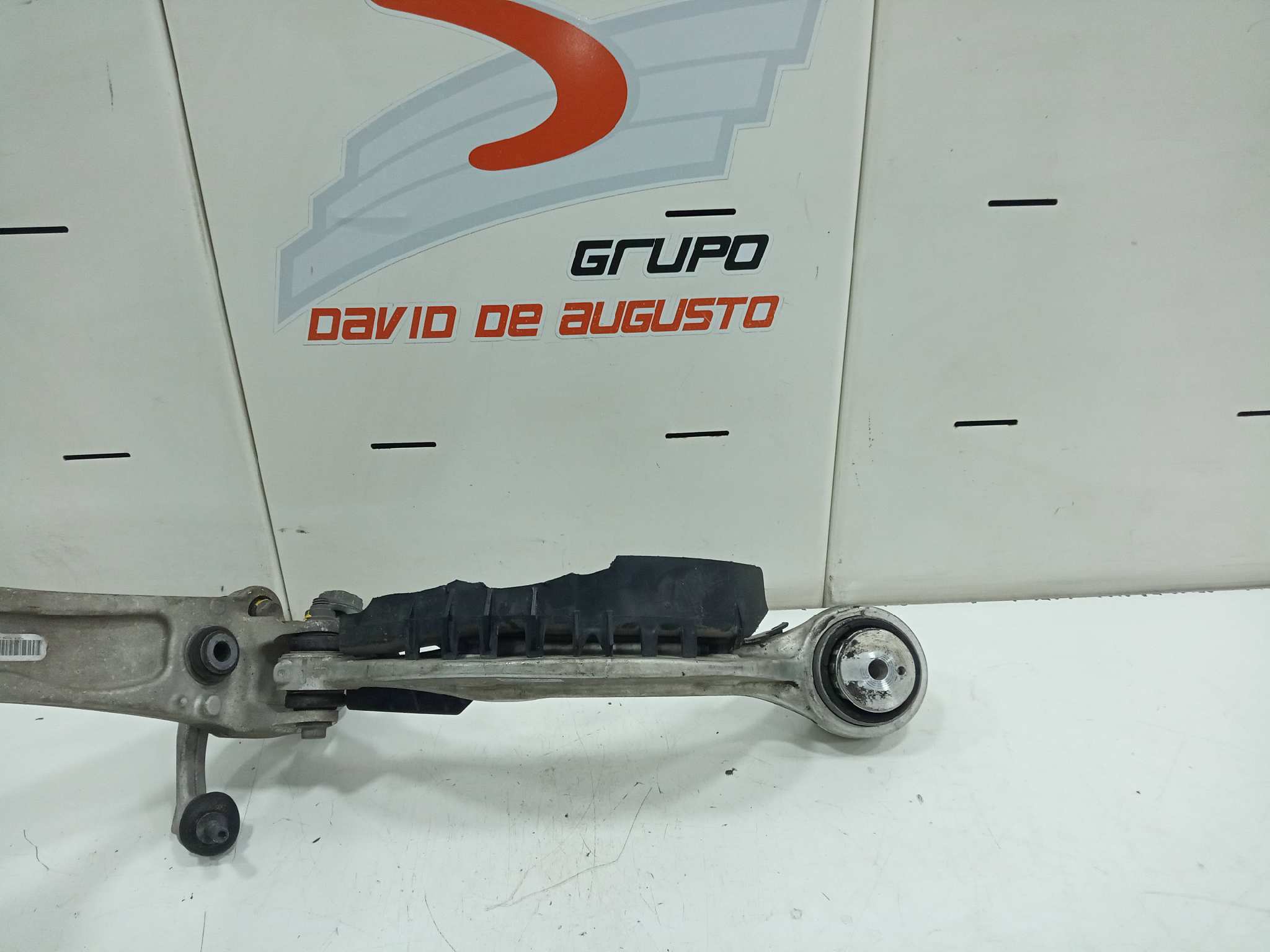  brazo suspension inferior delantero izquierdo   jaguar xf portfolio 2.0 diesel cat