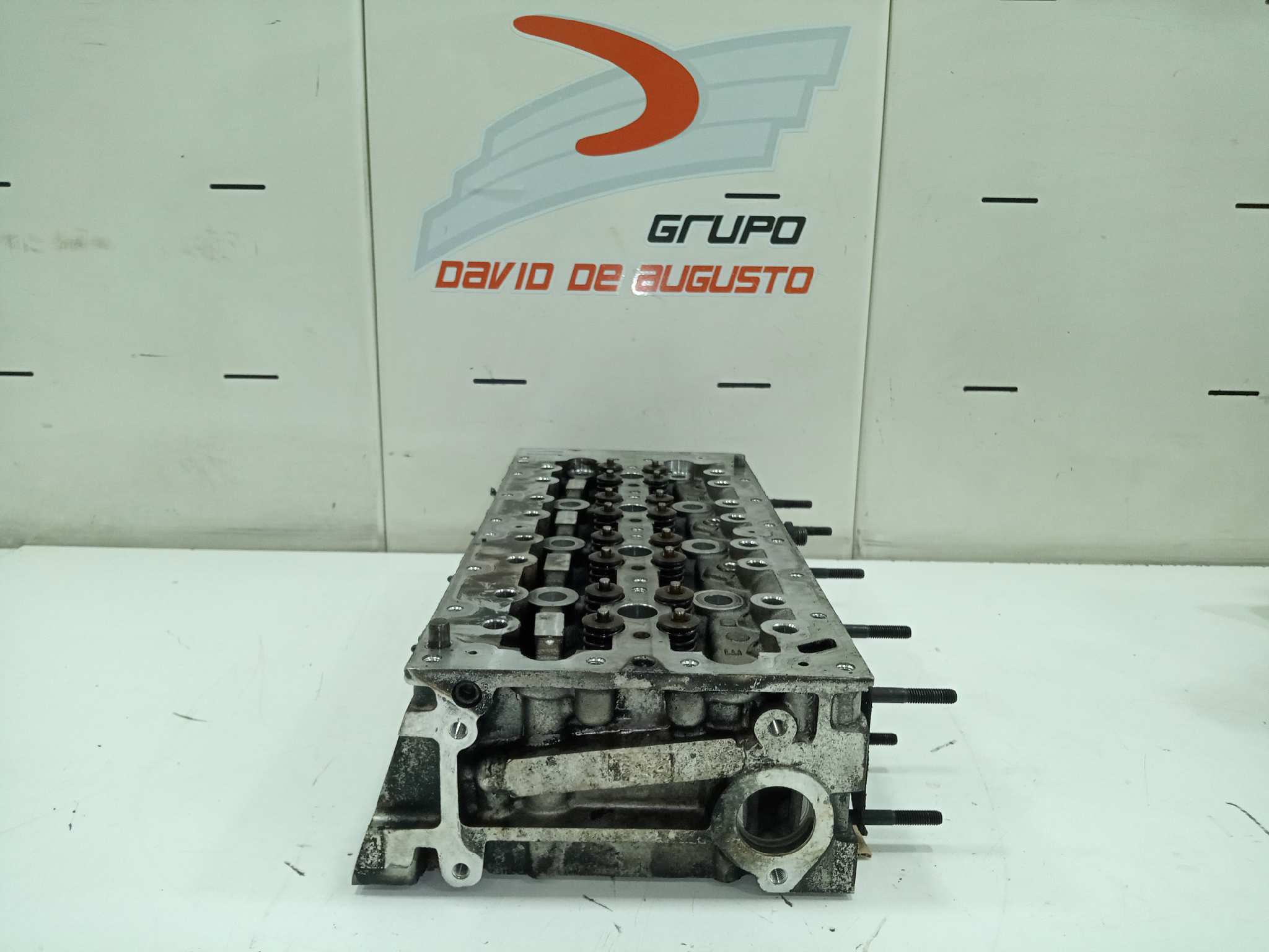 culata   iveco 35c14 plataforma elevadora 2287