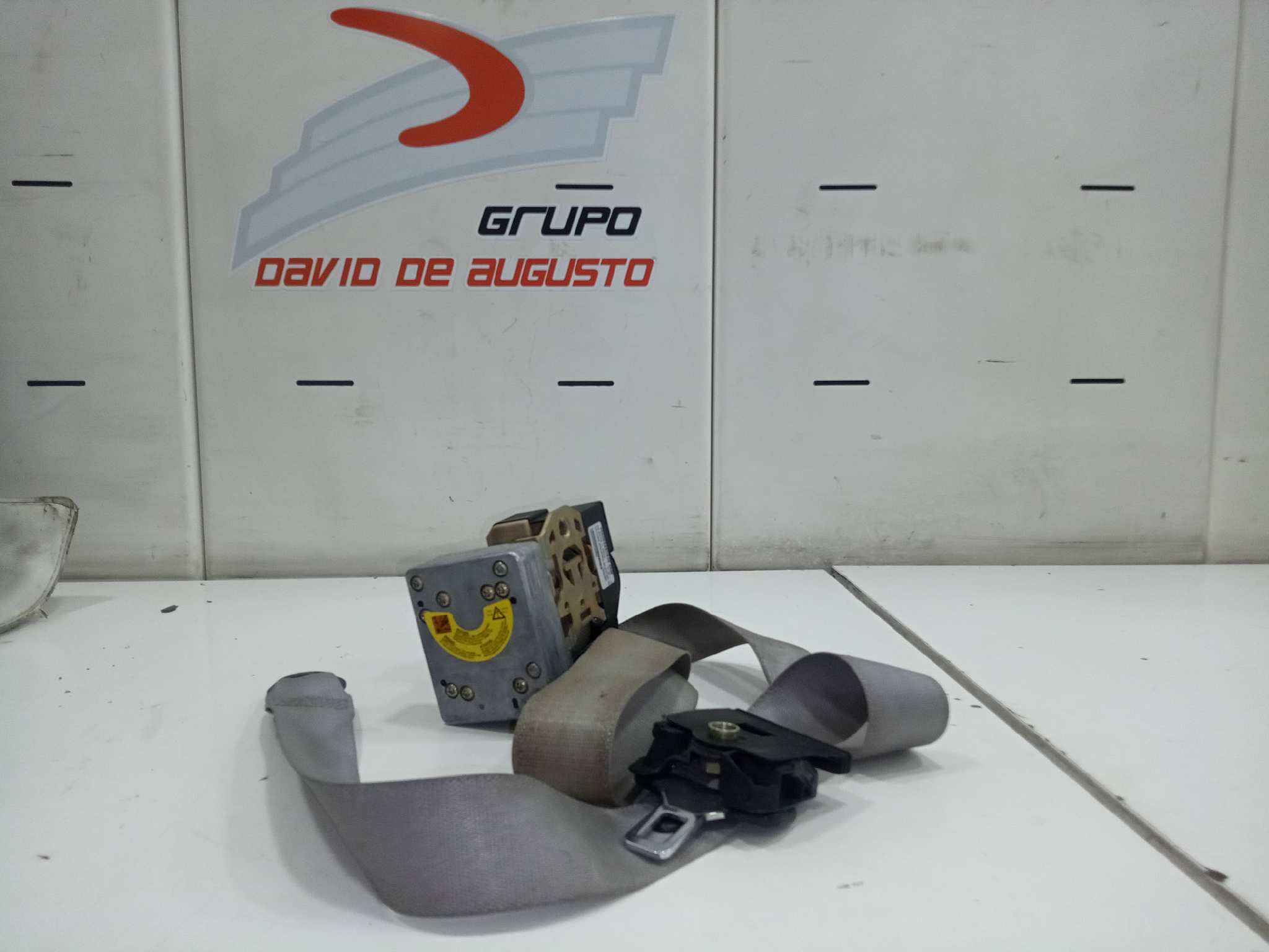  cinturon seguridad delantero derecho   kia sephia ll basico 1.6 cat