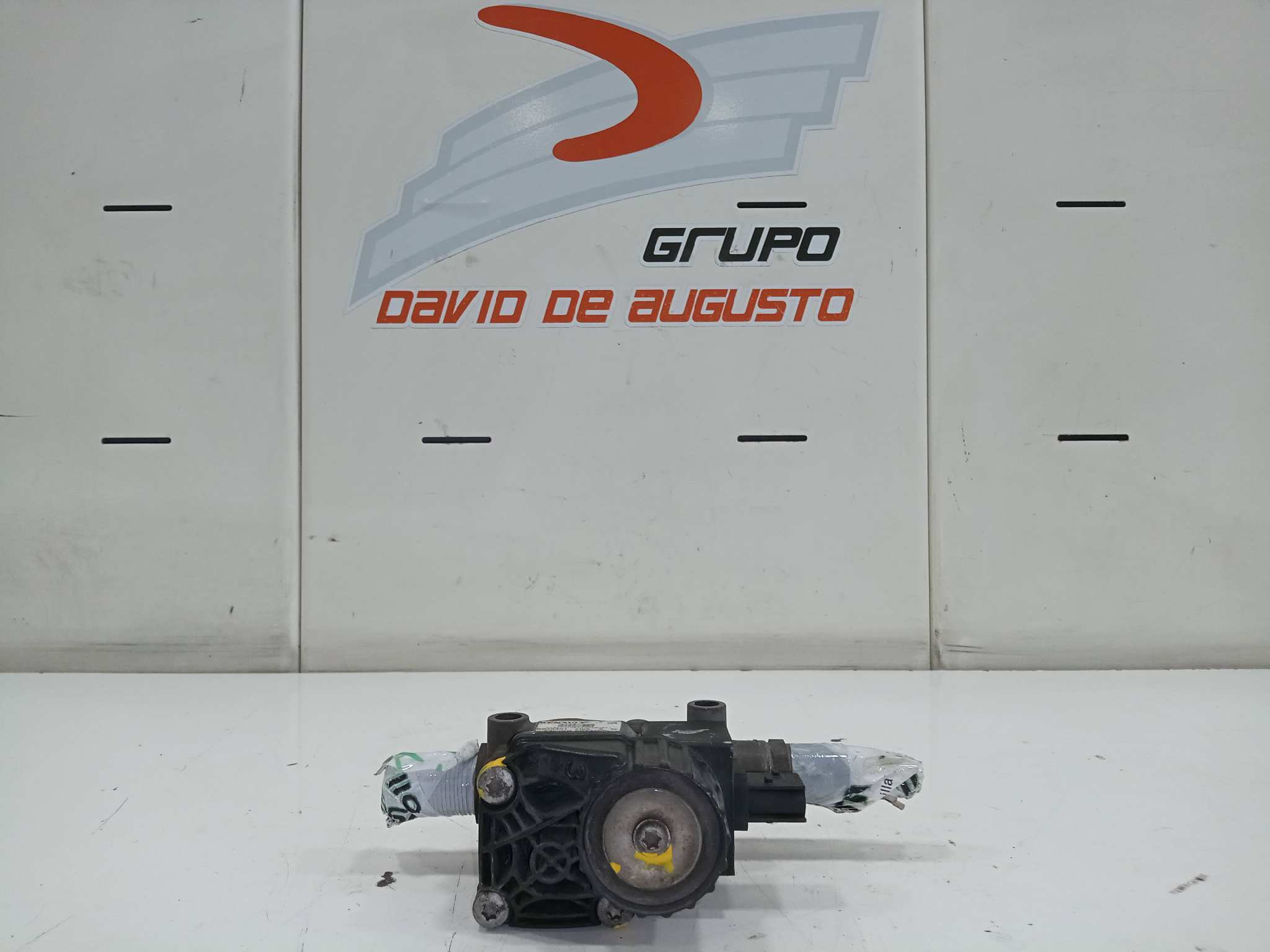  electrovalvula abs   renault t 460 dti 11 460 euro vi 10837