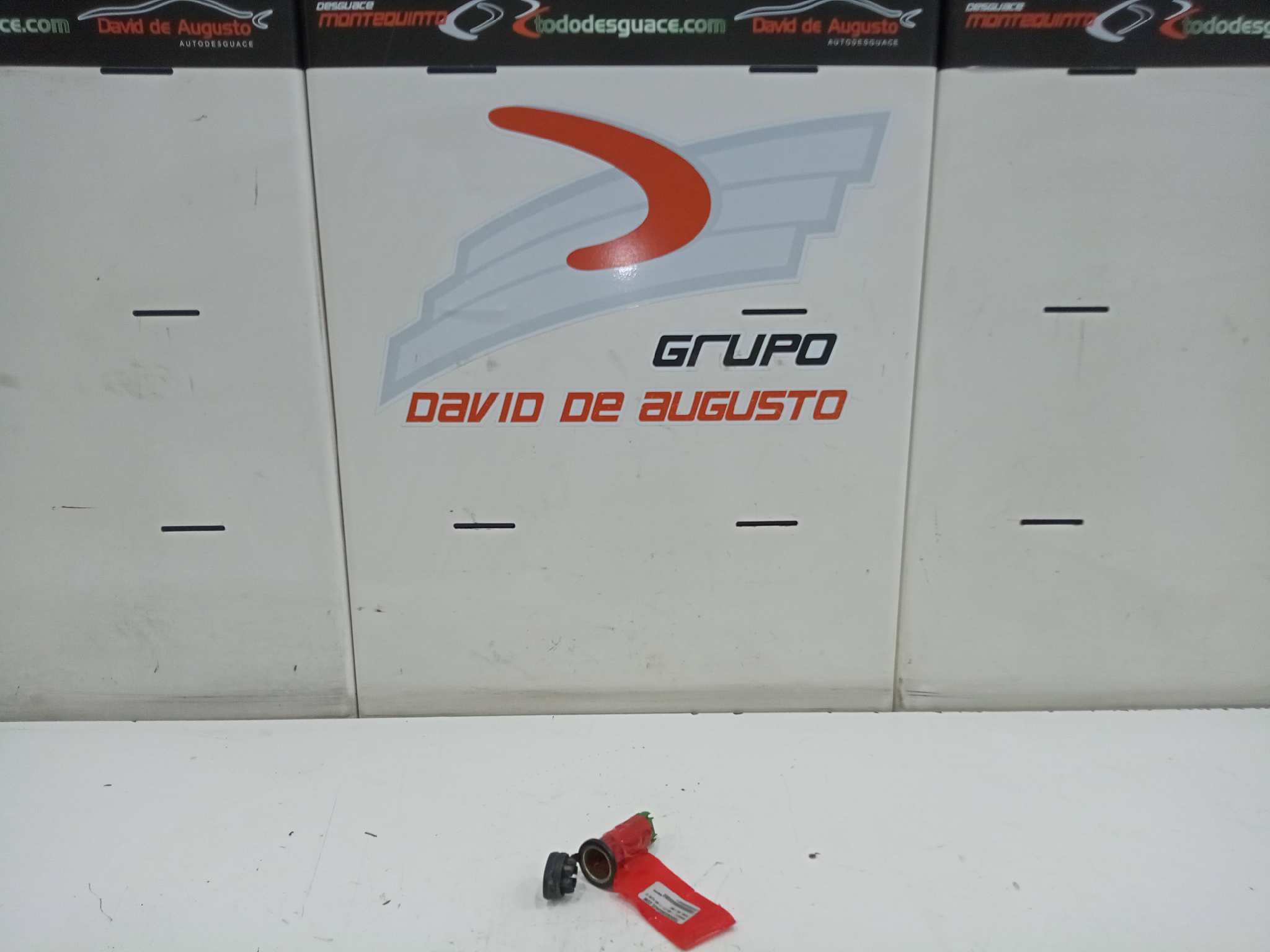  toma 12v / 24v   renault t 460 dti 11 460 euro vi 10837
