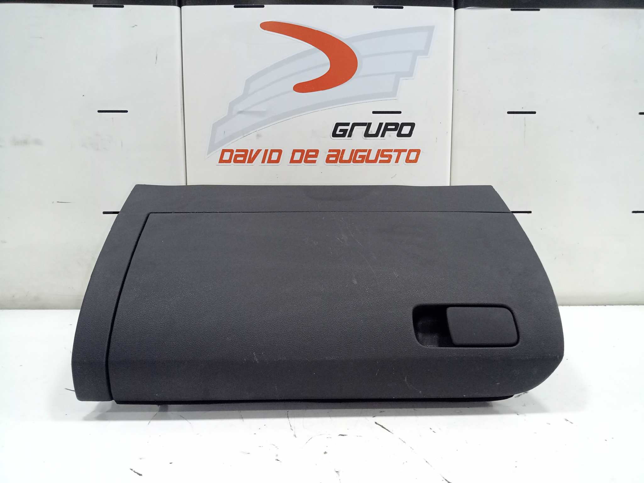  guantera   volkswagen polo (6r1) advance 1.2 12v