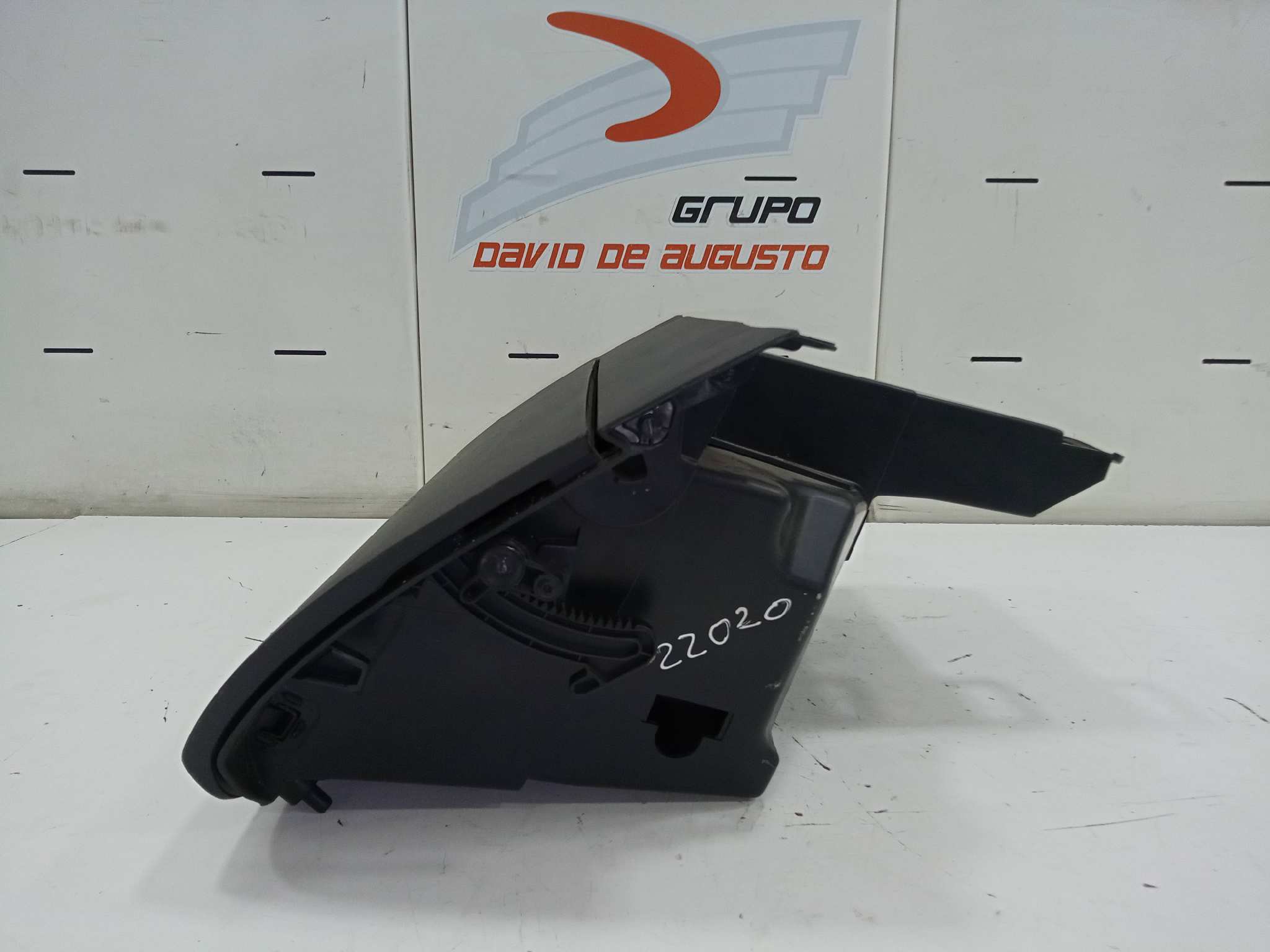  guantera   volkswagen polo (6r1) advance 1.2 12v