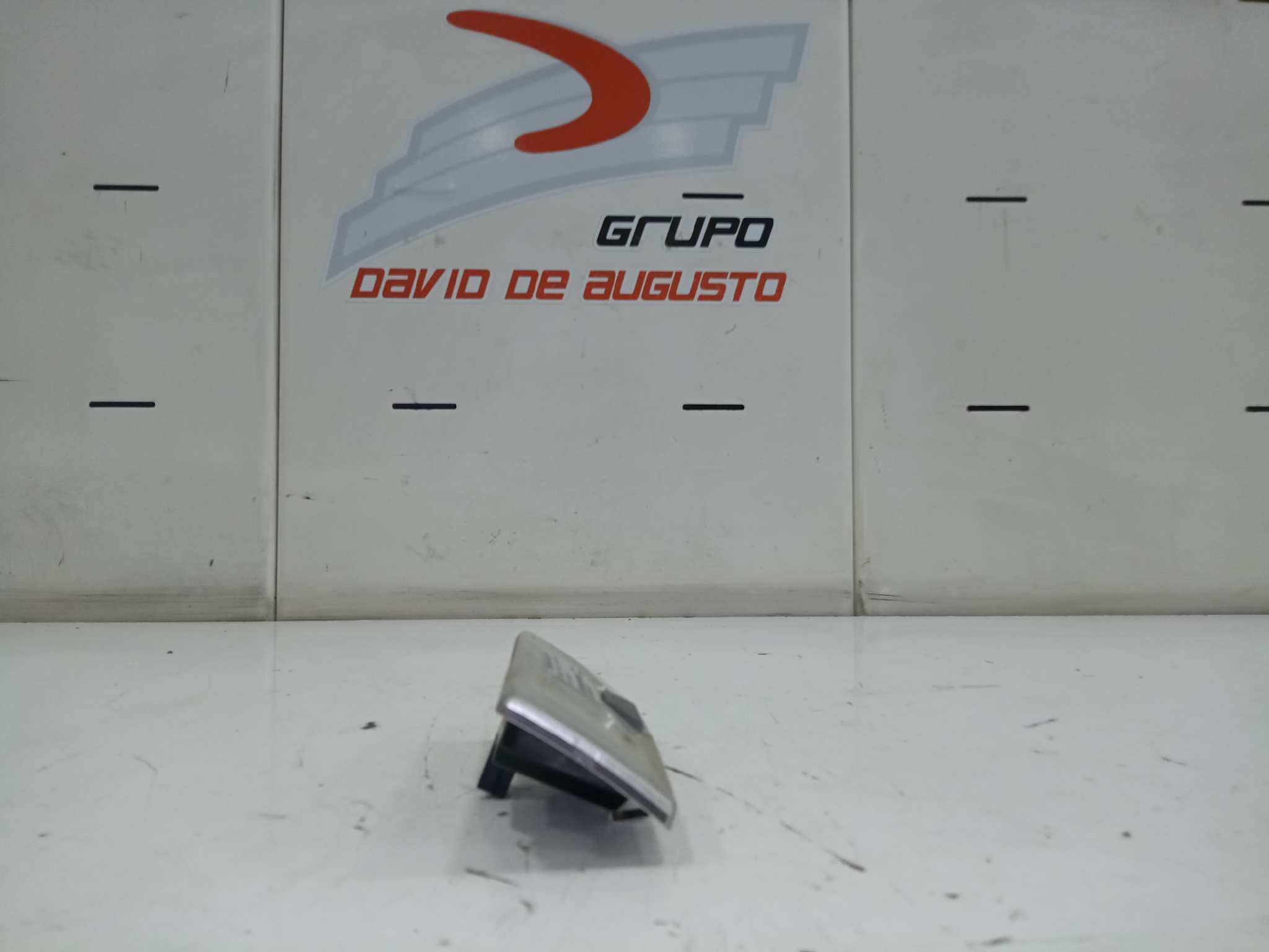  luz interior   renault t 460 dti 11 460 euro vi 10837