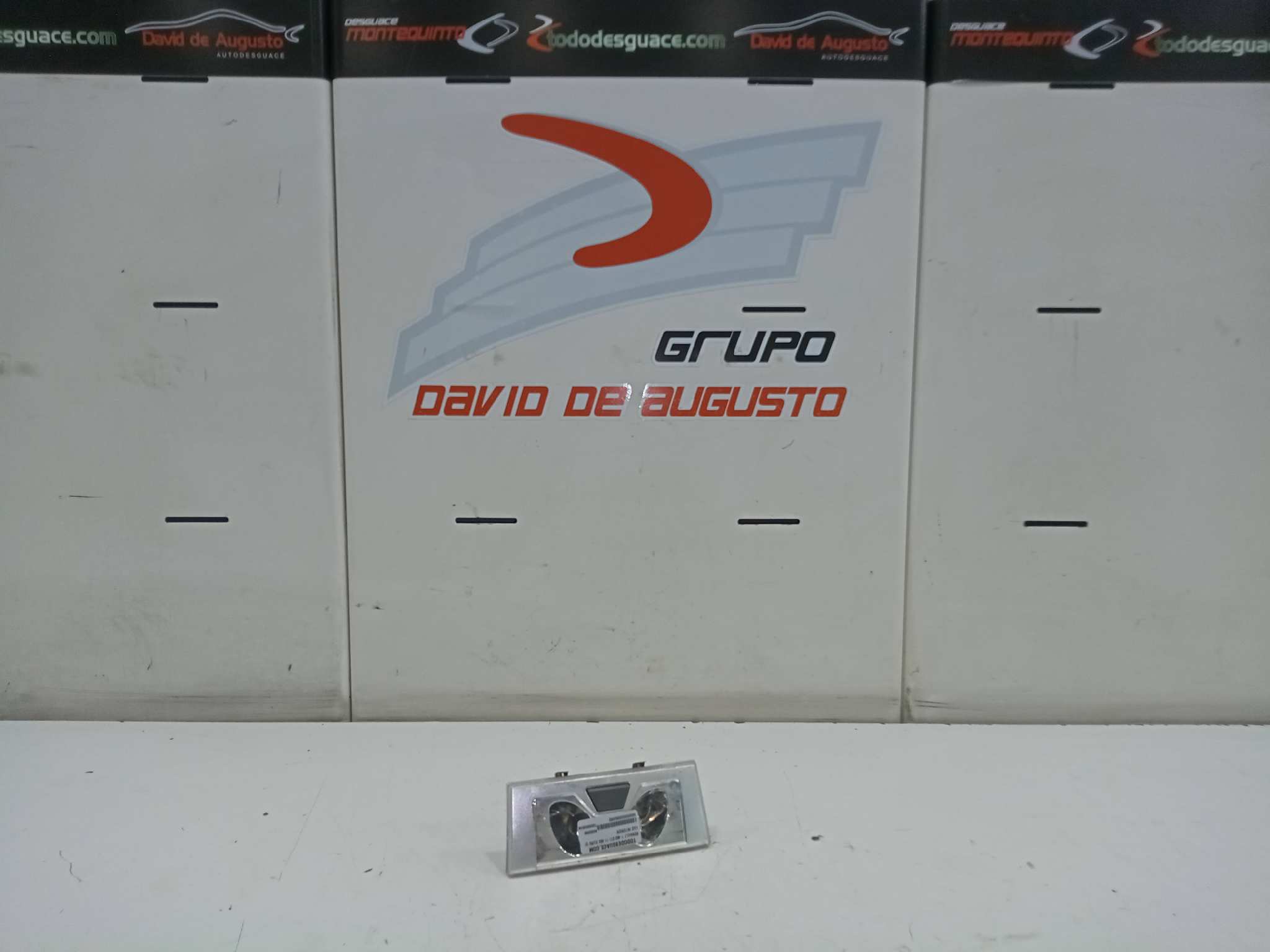  luz interior   renault t 460 dti 11 460 euro vi 10837
