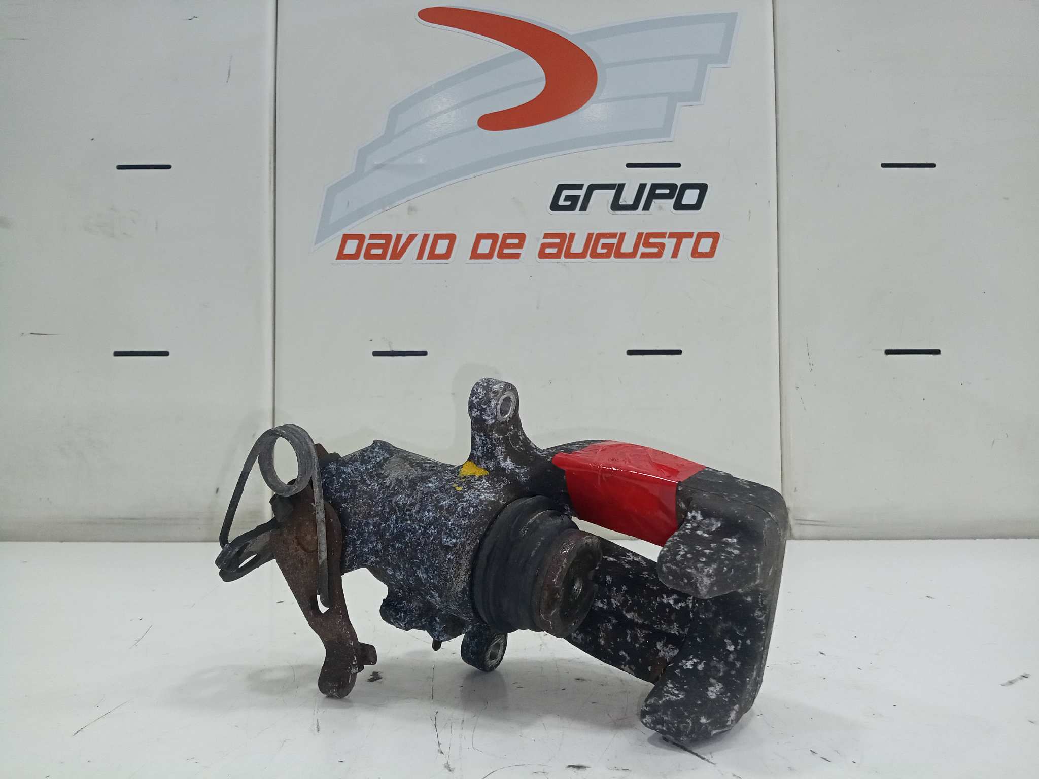  pinza freno trasera derecha   audi a8 (d2) 2.5 tdi 2.5 v6 24v tdi