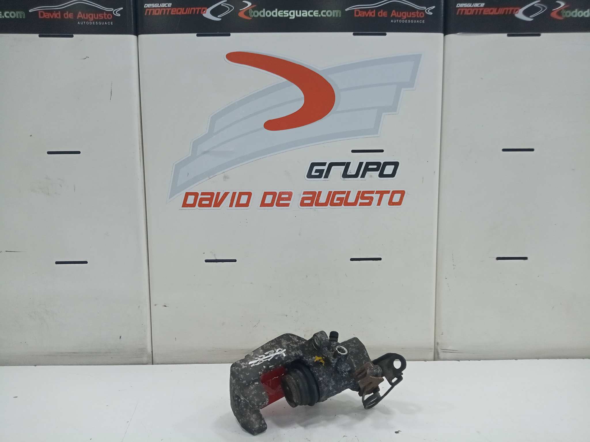  pinza freno trasera derecha   audi a8 (d2) 2.5 tdi 2.5 v6 24v tdi