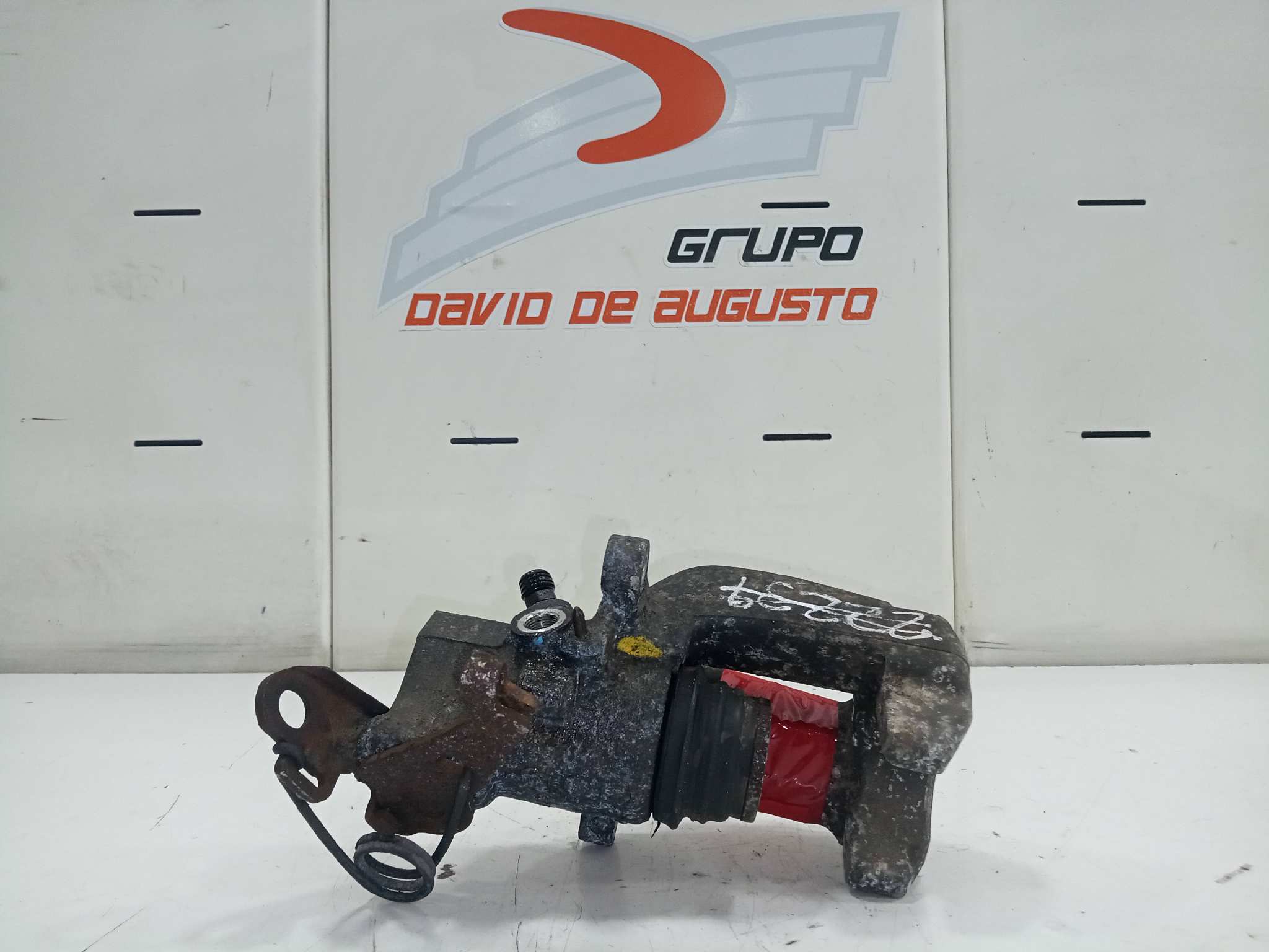  pinza freno trasera izquierda   audi a8 (d2) 2.5 tdi 2.5 v6 24v tdi