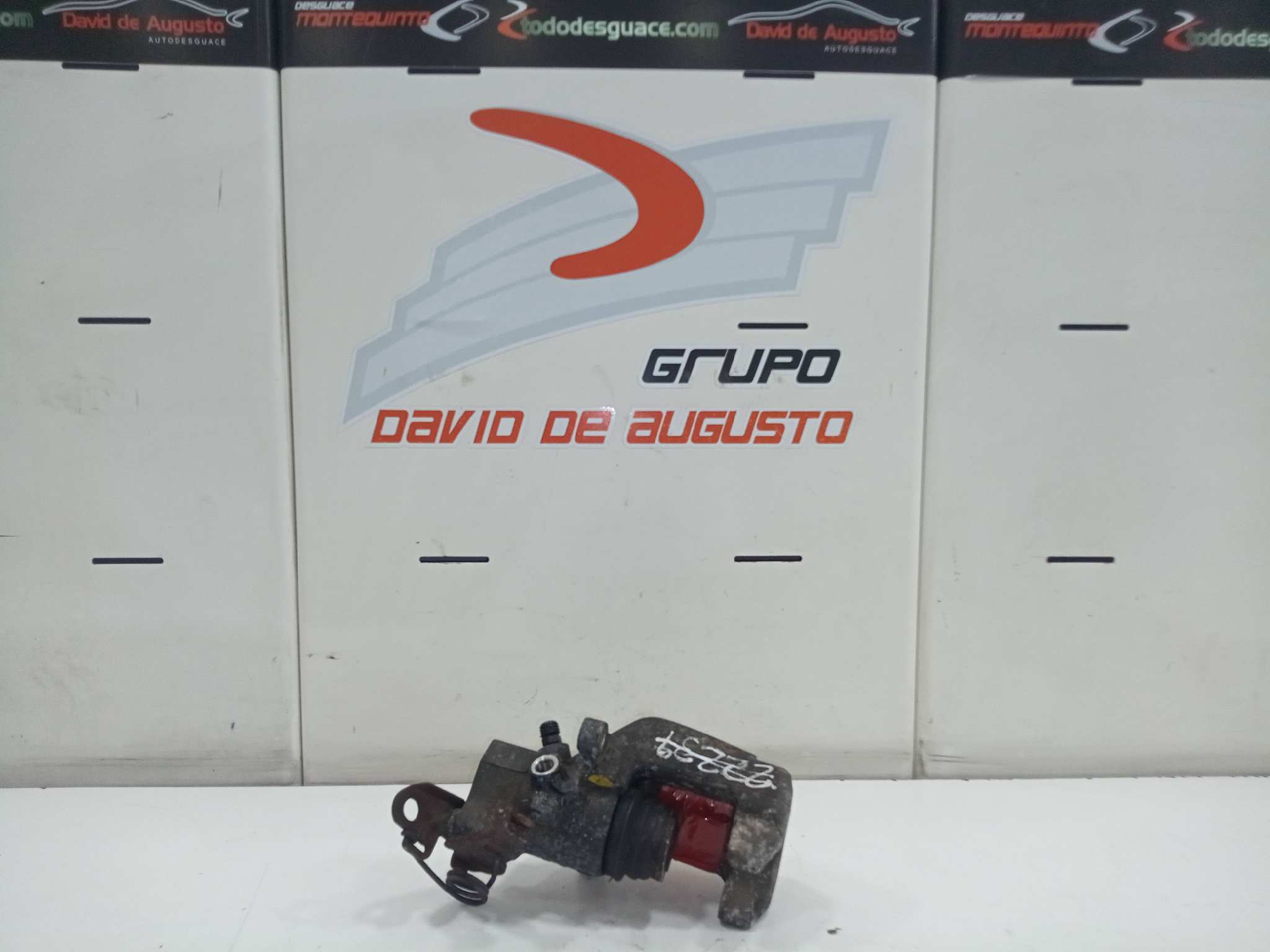  pinza freno trasera izquierda   audi a8 (d2) 2.5 tdi 2.5 v6 24v tdi