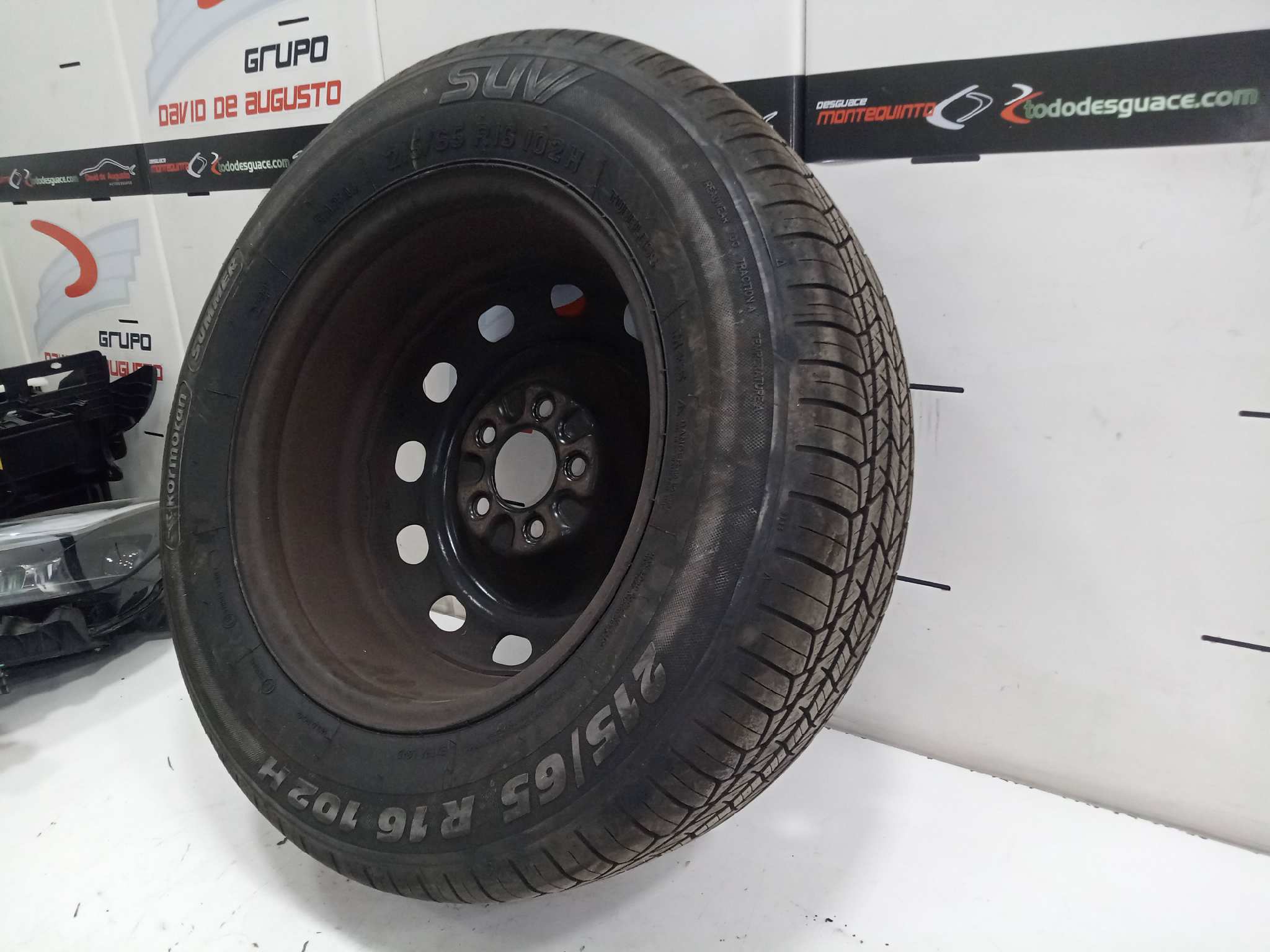  llanta   chrysler voyager (rg) 2.5 crd executive 2.5 crd cat