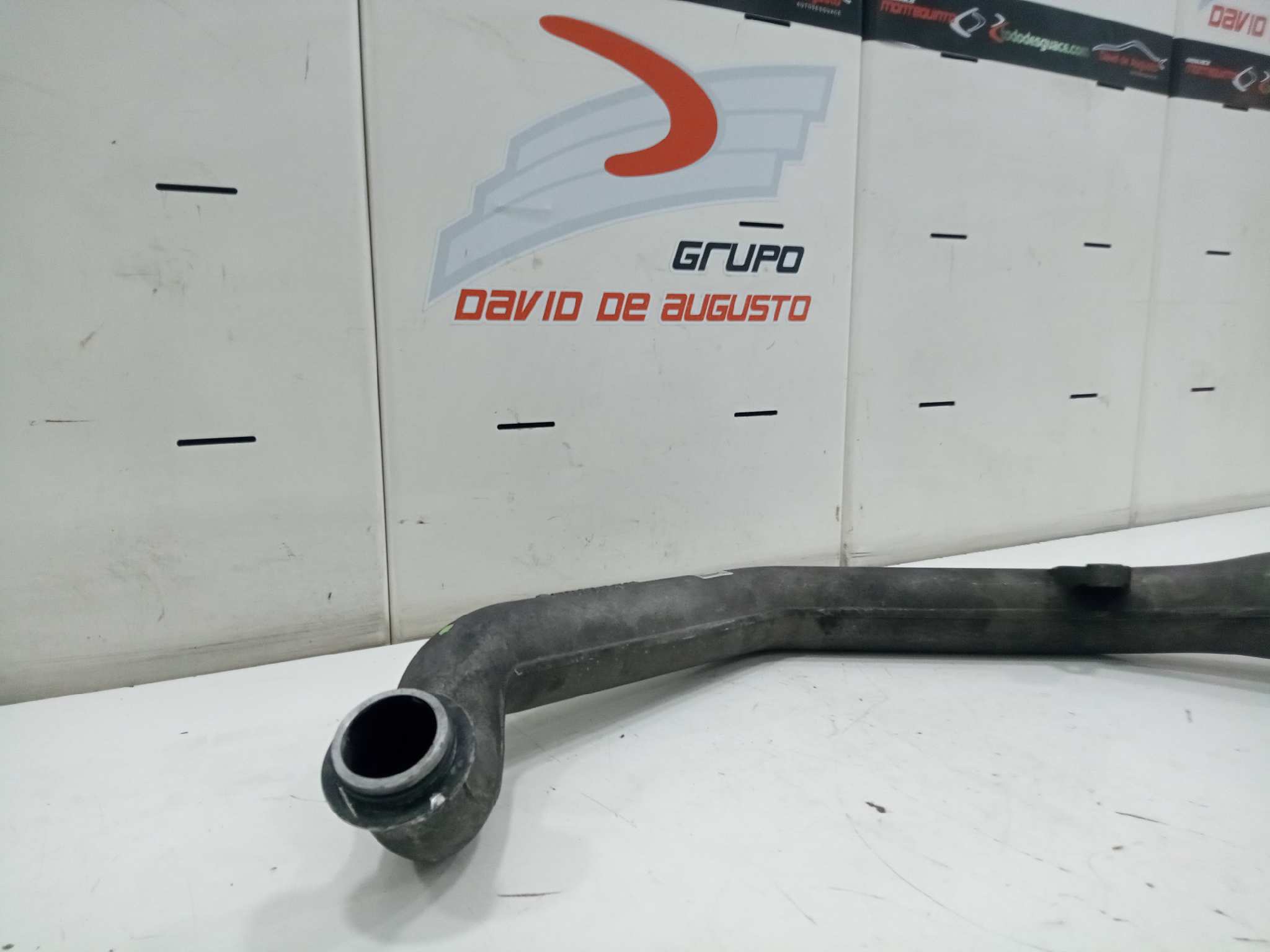  tubo turbo   mercedes atego 3-ejes 26 t /bm 950/2/4 2528 (6x2) om 906 la l (largo) 6.4 diesel (om 906 la)