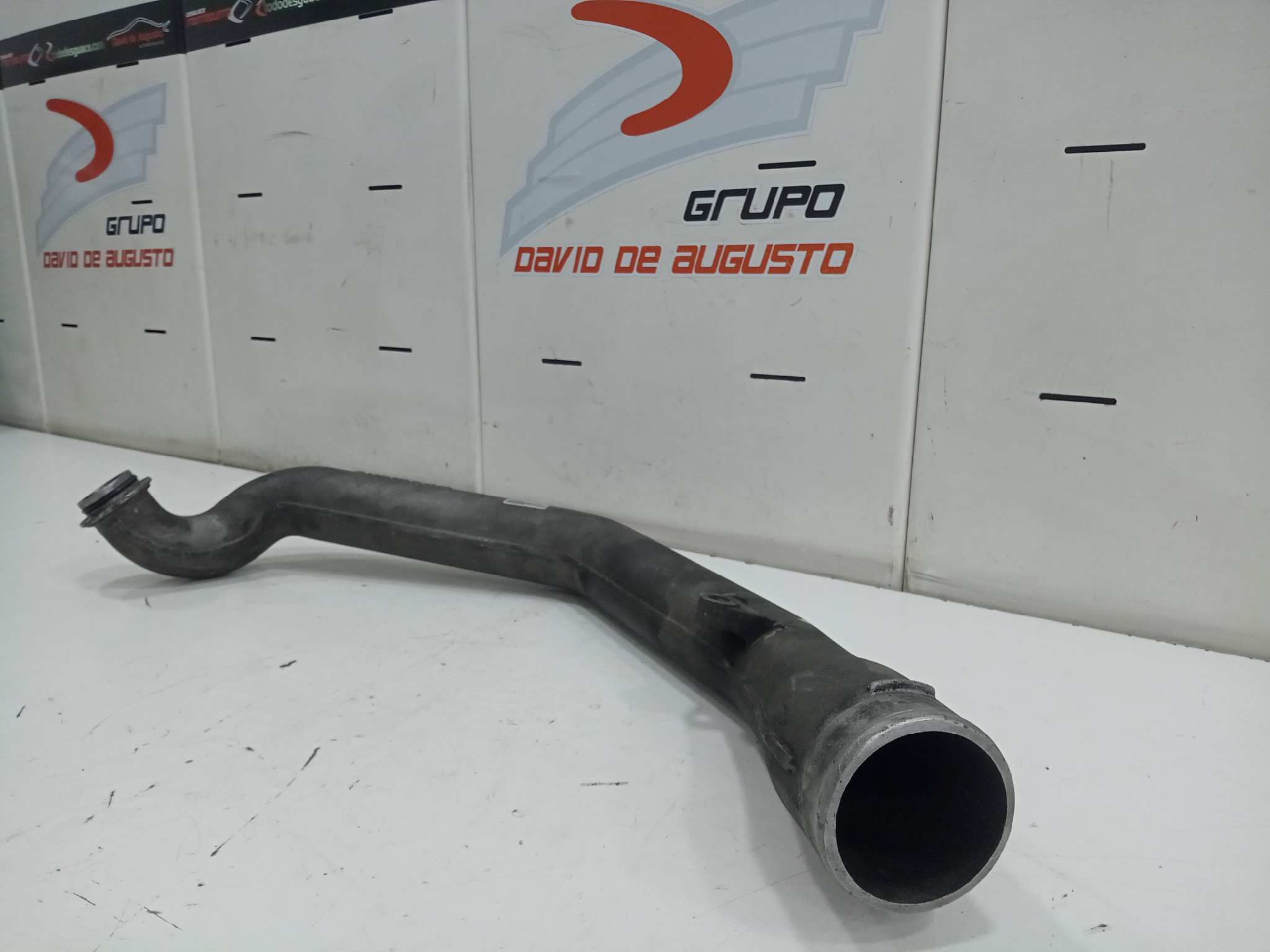  tubo turbo   mercedes atego 3-ejes 26 t /bm 950/2/4 2528 (6x2) om 906 la l (largo) 6.4 diesel (om 906 la)