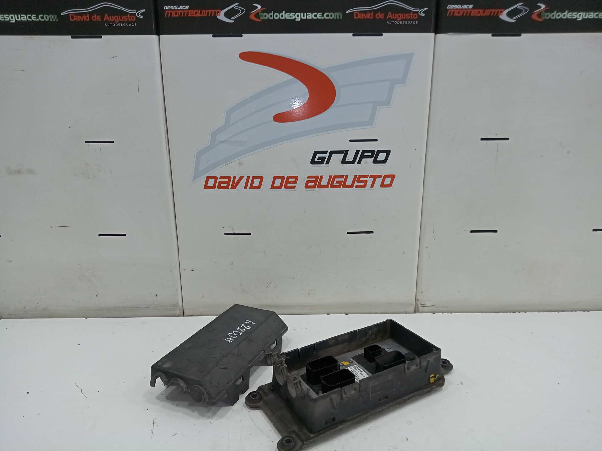  centralita motor uce   renault t 460 dti 11 460 euro vi 10837