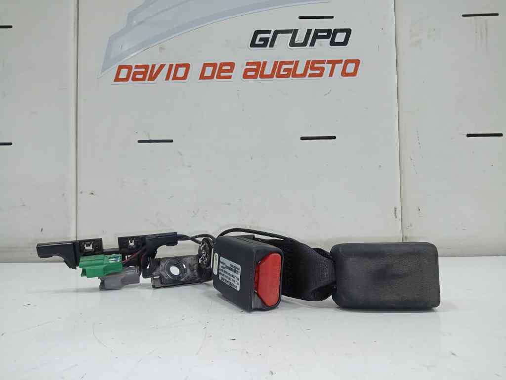  anclaje cinturon trasero derecho   tesla model 3 bev long range awd