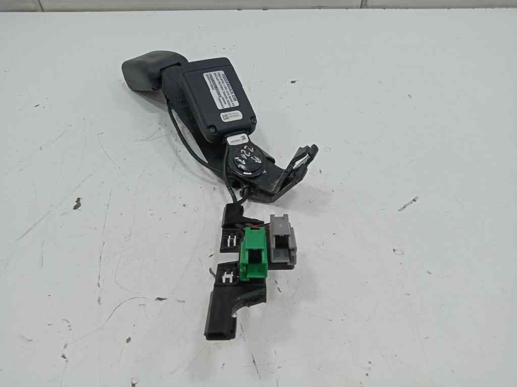  anclaje cinturon trasero derecho   tesla model 3 bev long range awd