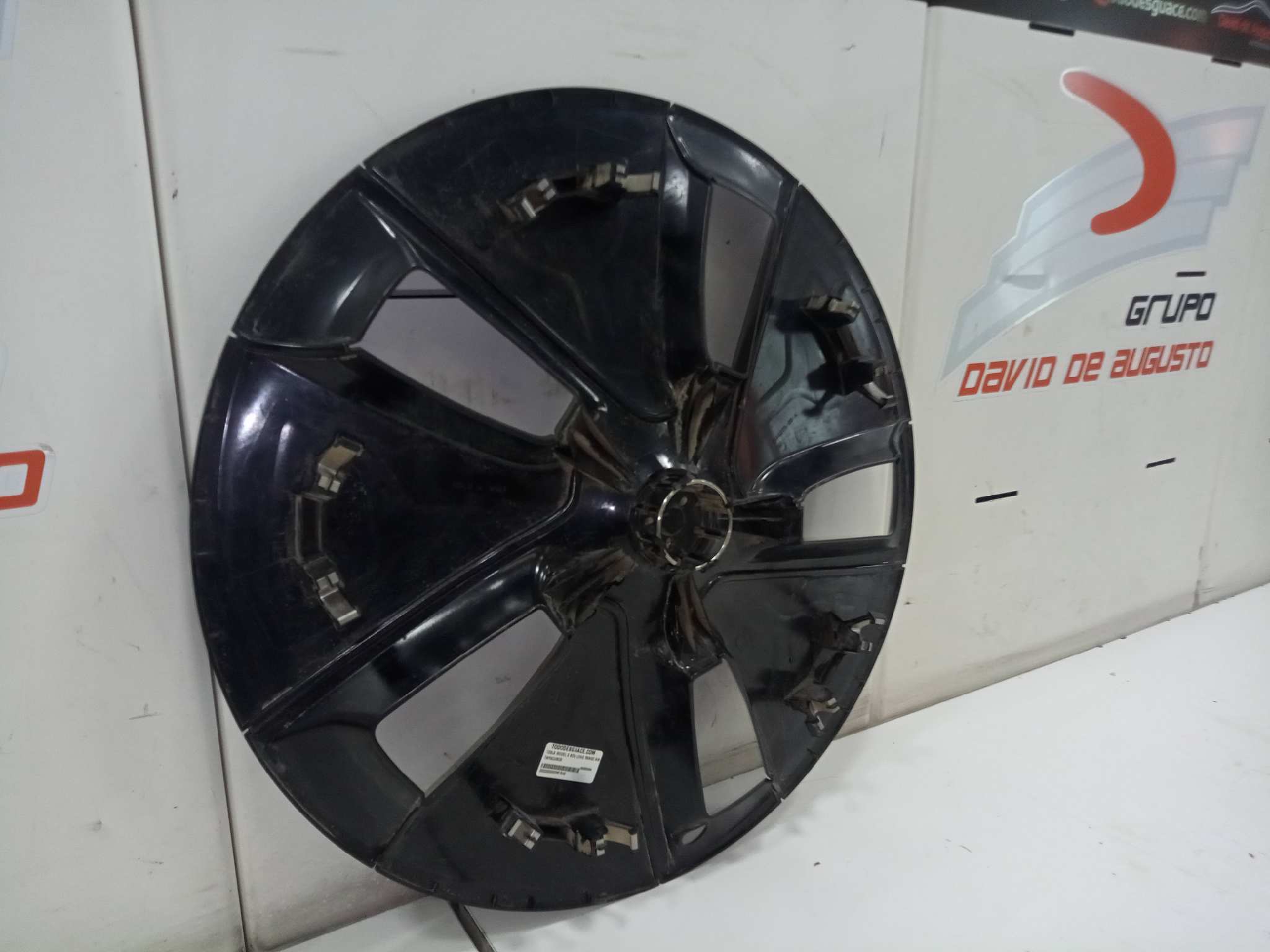  tapacubos   tesla model 3 bev long range awd