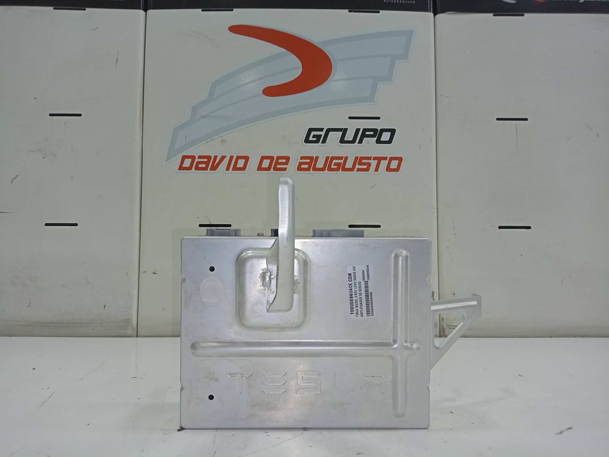  amplificador de sonido   tesla model 3 bev long range awd