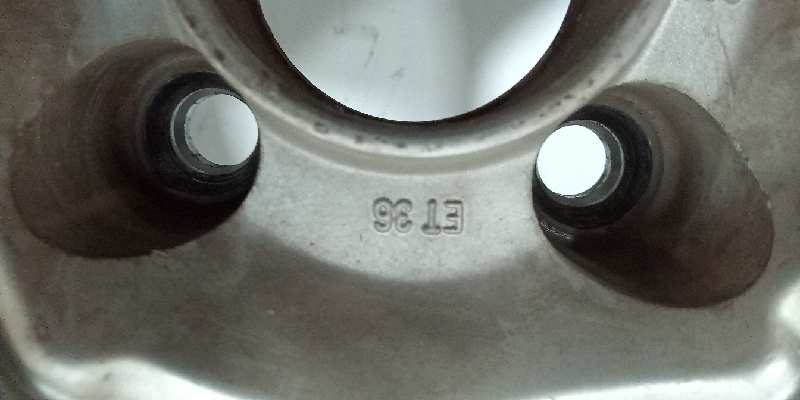 58162