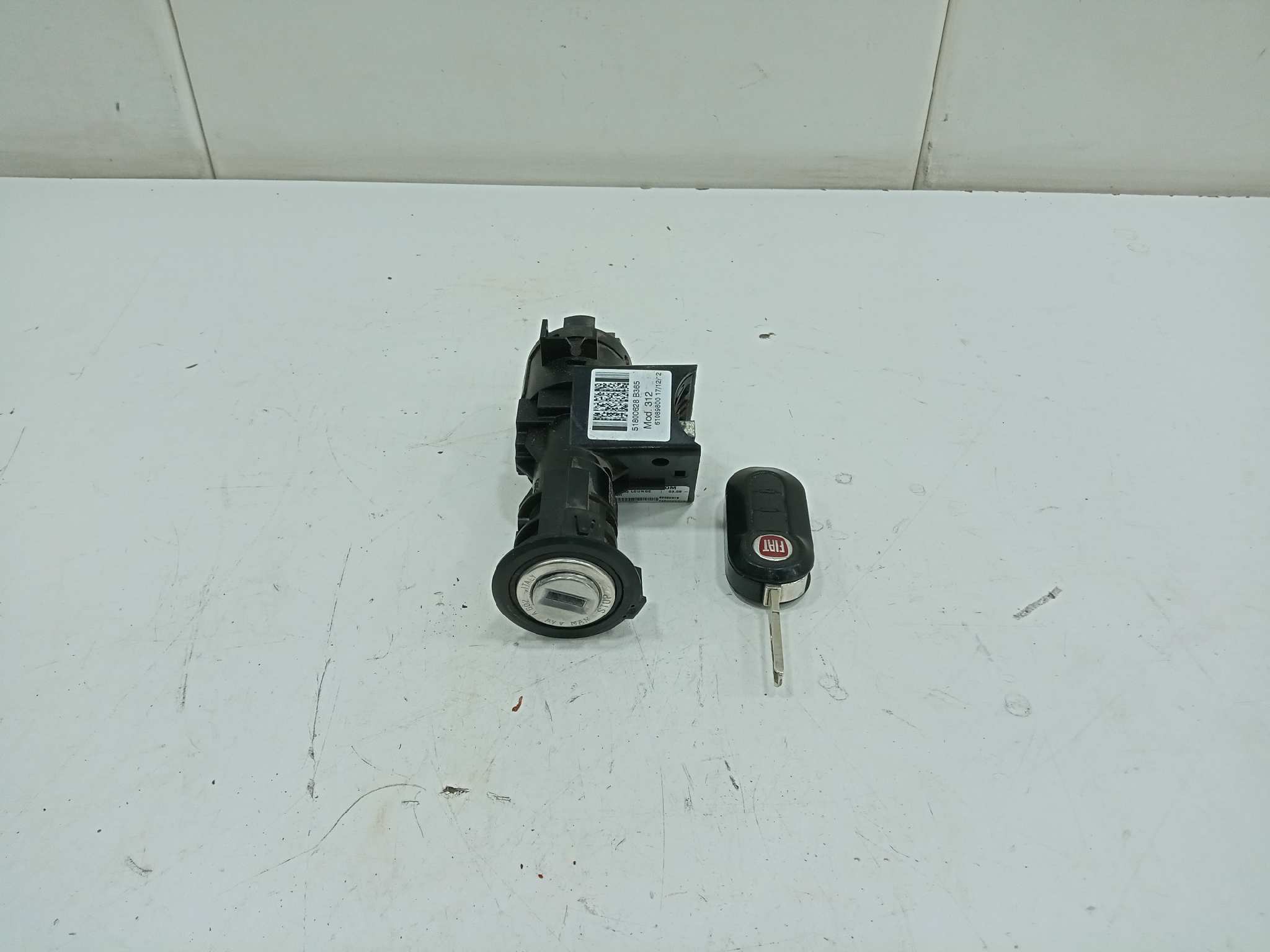 58243