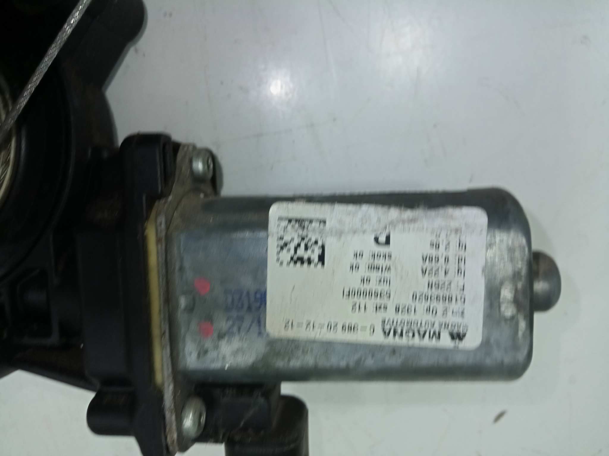 58298