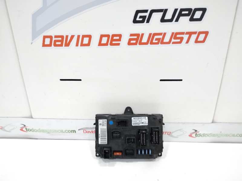  caja reles / fusibles   peugeot 407 st confort 2.0 16v hdi cat (rhr / dw10bted4)