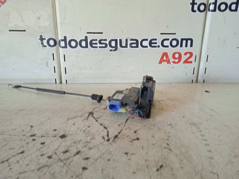  cerradura puerta delantera izquierda   seat ibiza (6l1) cool 1.4 tdi cat (bnm)