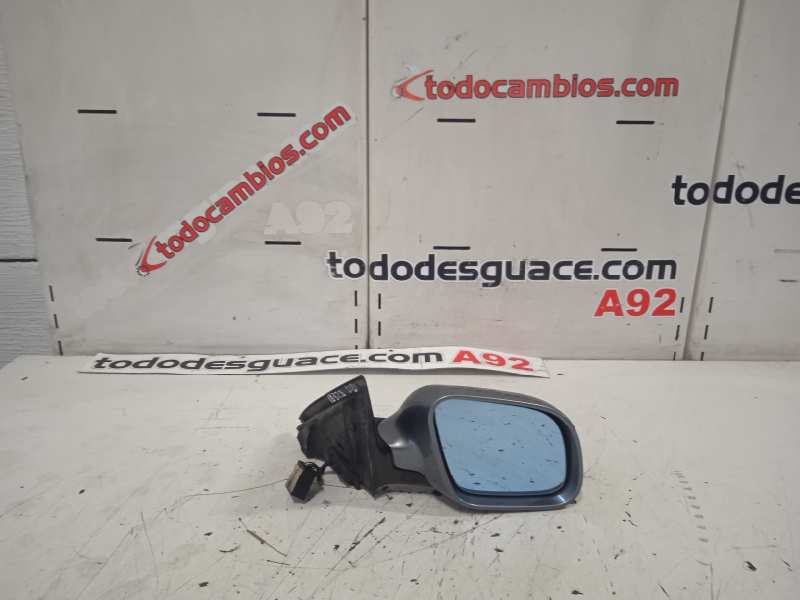  retrovisor derecho   audi a6 avant (4b5) 2.5 tdi 2.5 v6 24v tdi cat (aym)