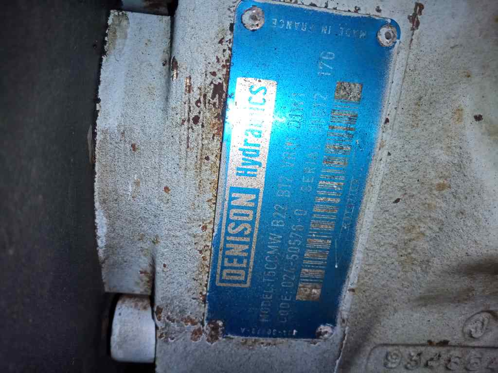  bomba hidraulica   mercedes atego 3-ejes 26 t /bm 950/2/4 2528 (6x2) om 906 la l (largo) 6.4 diesel (om 906 la)