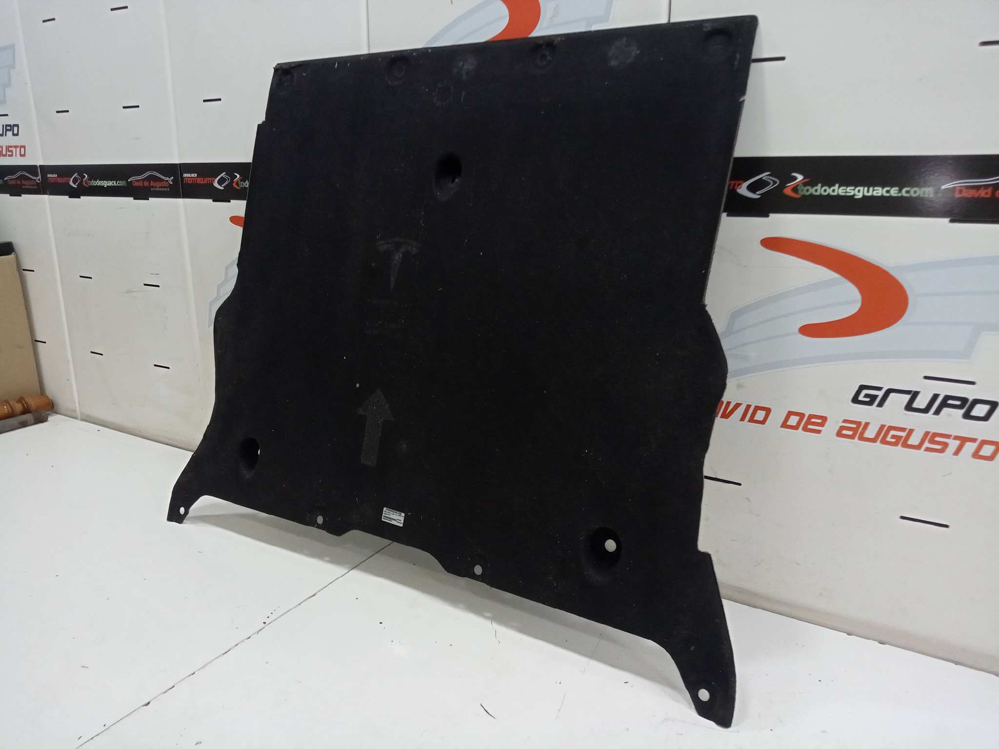  cubrecarter   tesla model 3 bev long range awd