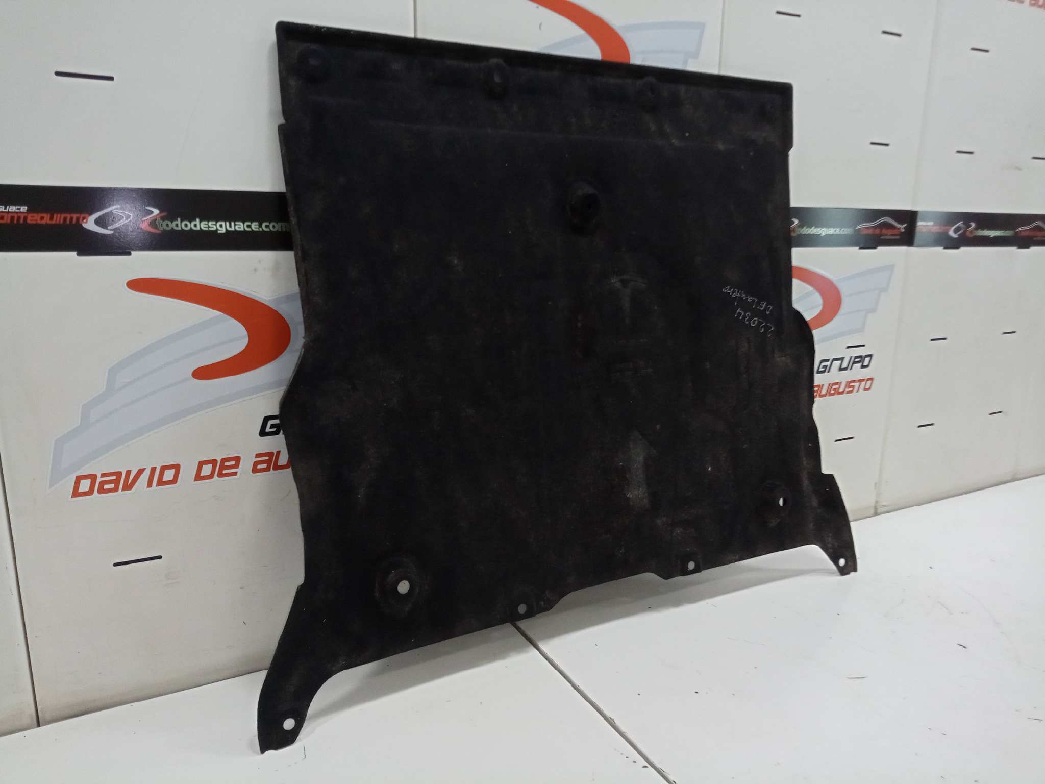  cubrecarter   tesla model 3 bev long range awd