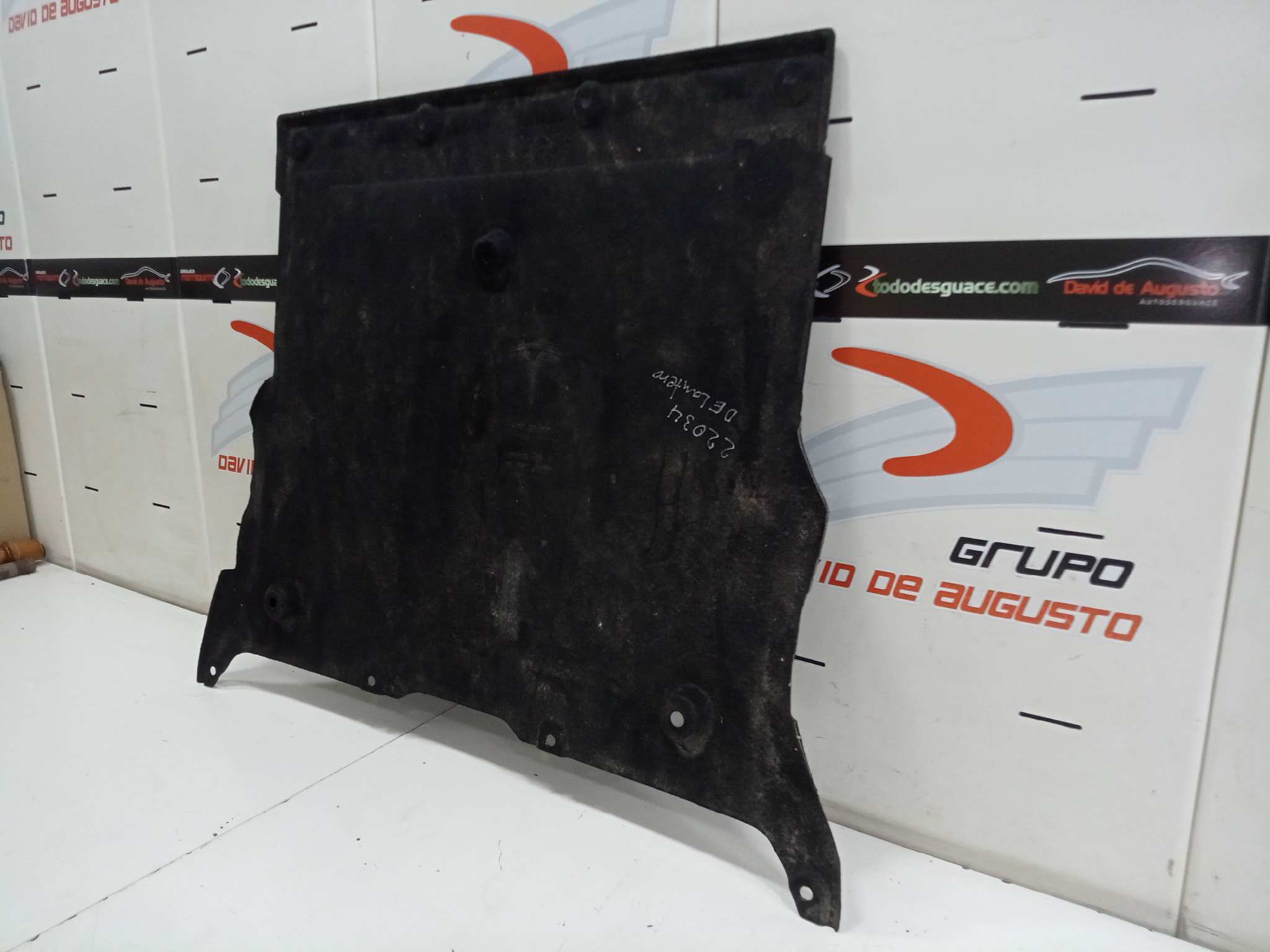  cubrecarter   tesla model 3 bev long range awd