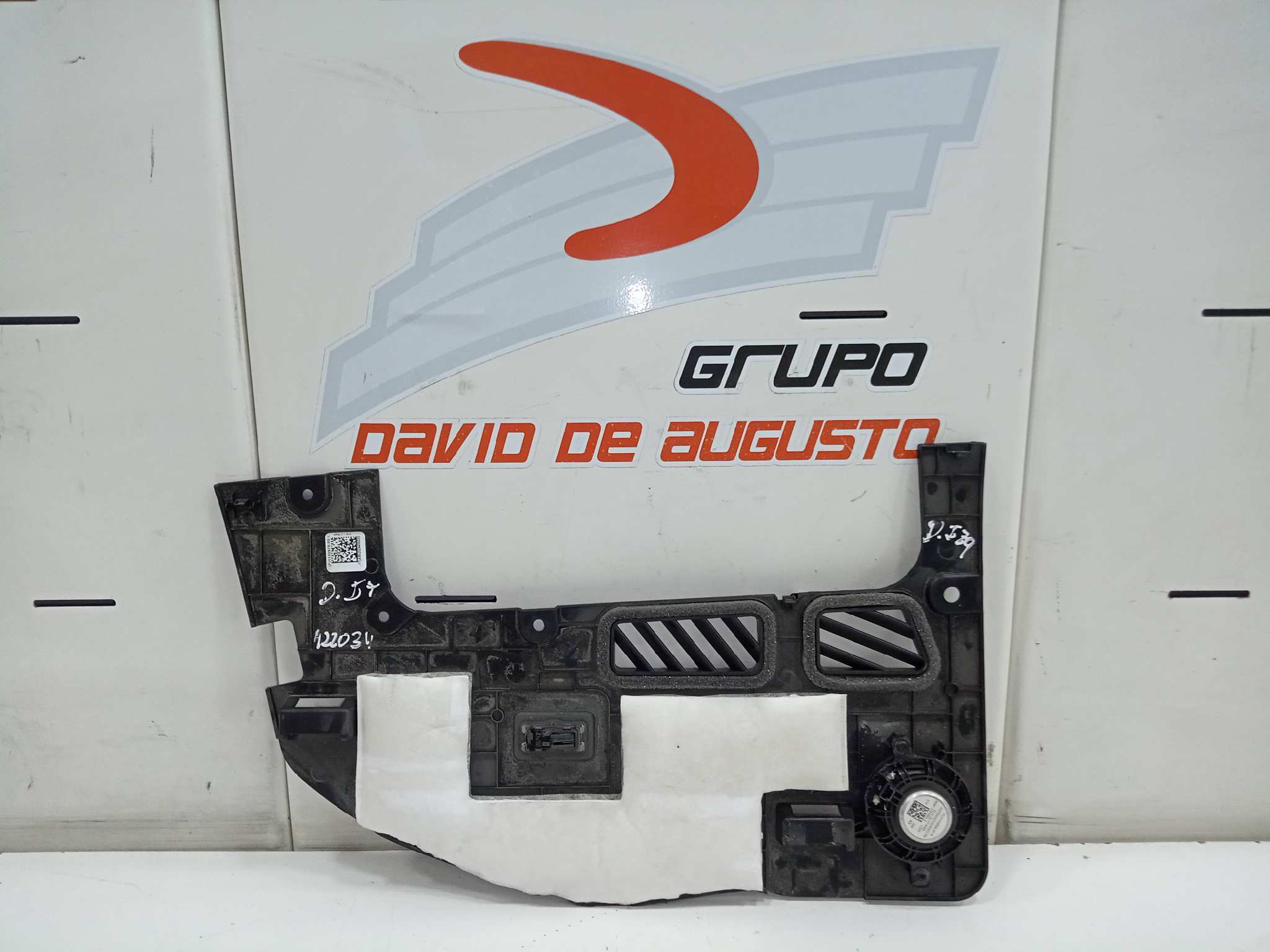  cubierta bajo salpicadero izquierda   tesla model 3 bev long range awd